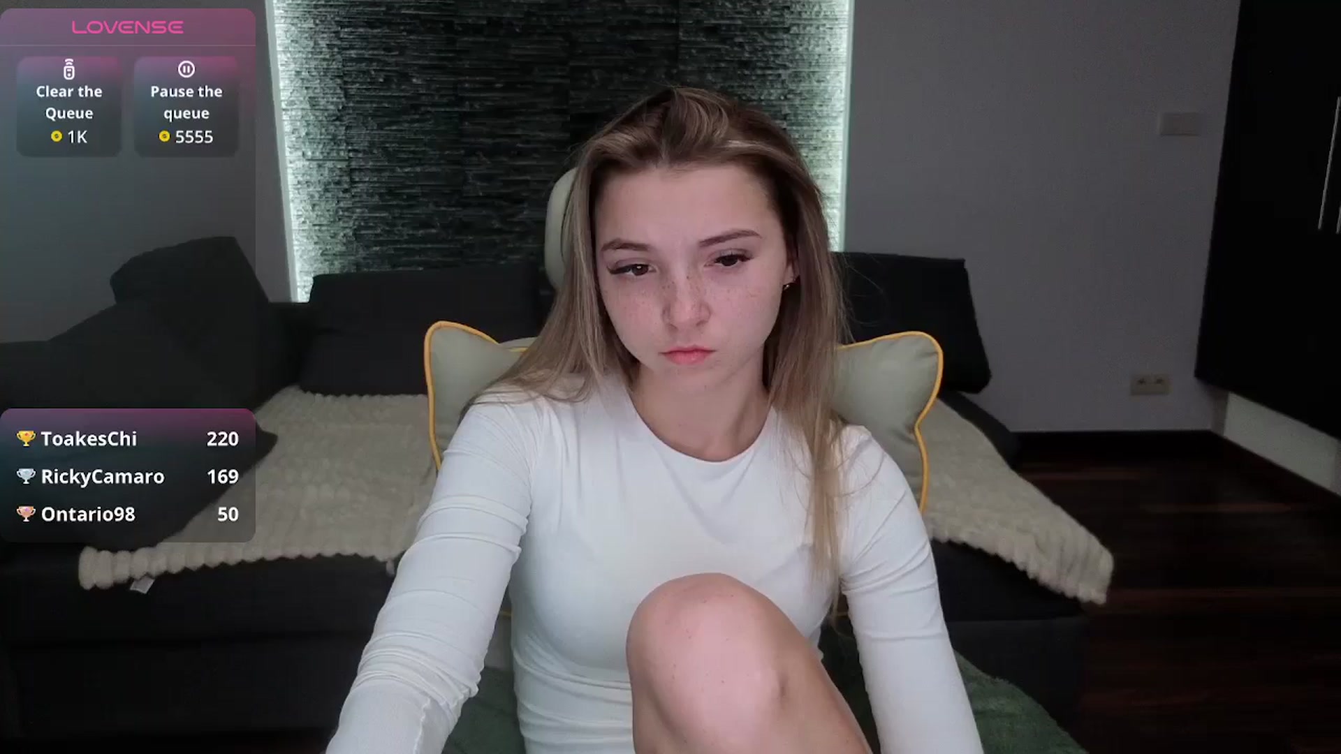 Gallery image thumbnail from Daisyy's myfreecams stream on, 12/15/2025, 18:55 image 17 of 20