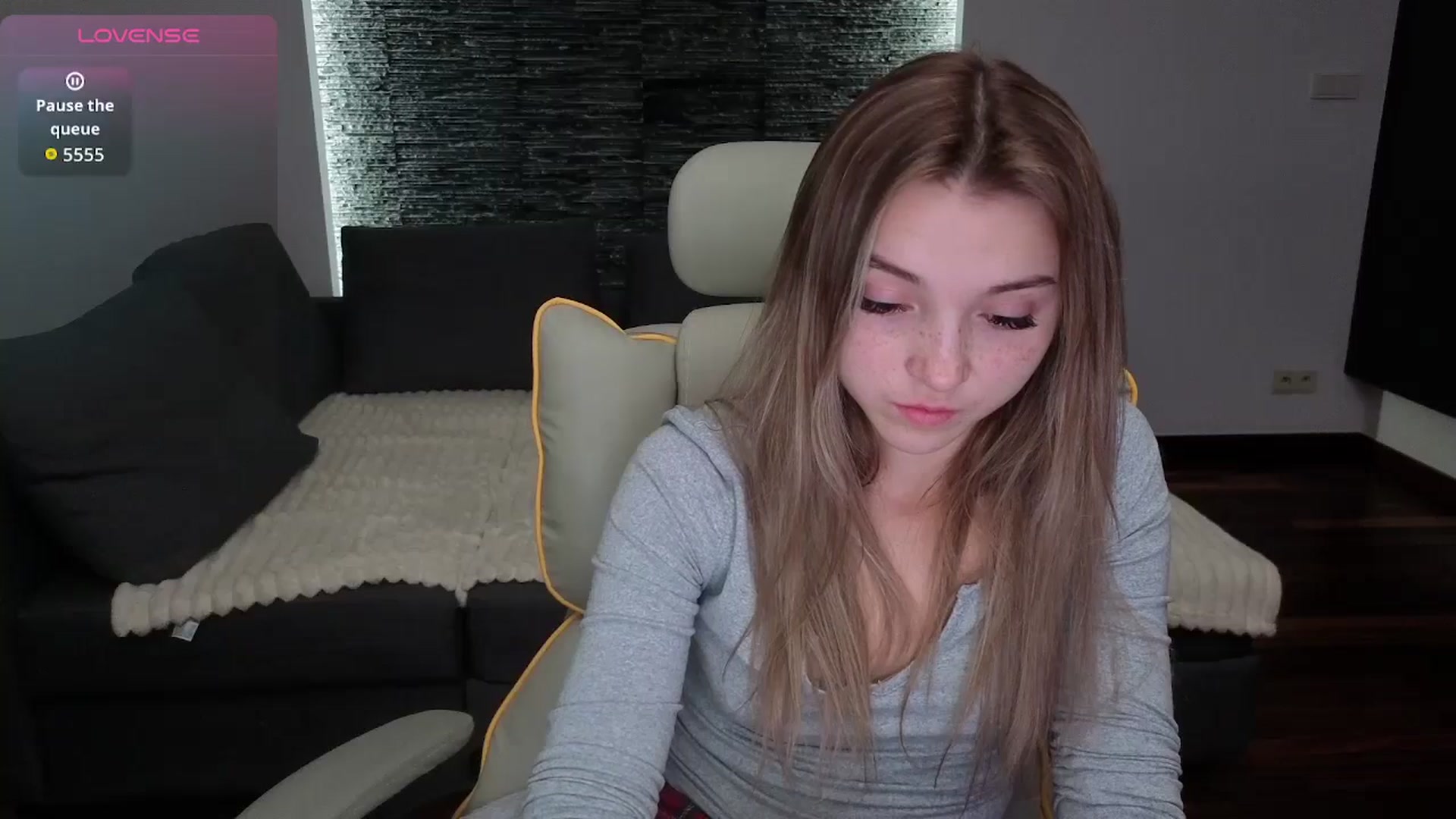 Gallery image thumbnail from Daisyy's myfreecams stream on, 12/16/2025, 17:38 image 2 of 20