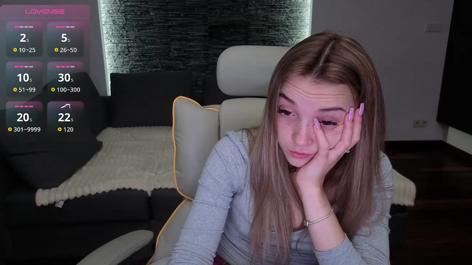 Gallery image thumbnail from Daisyy's myfreecams stream on, 12/16/2025, 17:38 image 6 of 20