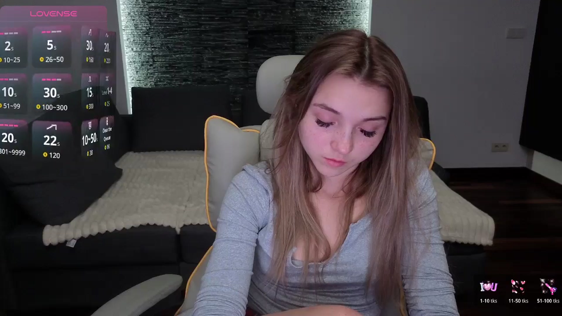 Gallery image thumbnail from Daisyy's myfreecams stream on, 12/16/2025, 17:38 image 9 of 20