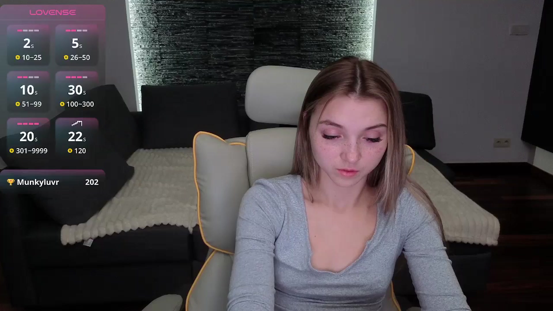 Gallery image thumbnail from Daisyy's myfreecams stream on, 12/16/2025, 19:27 image 7 of 20