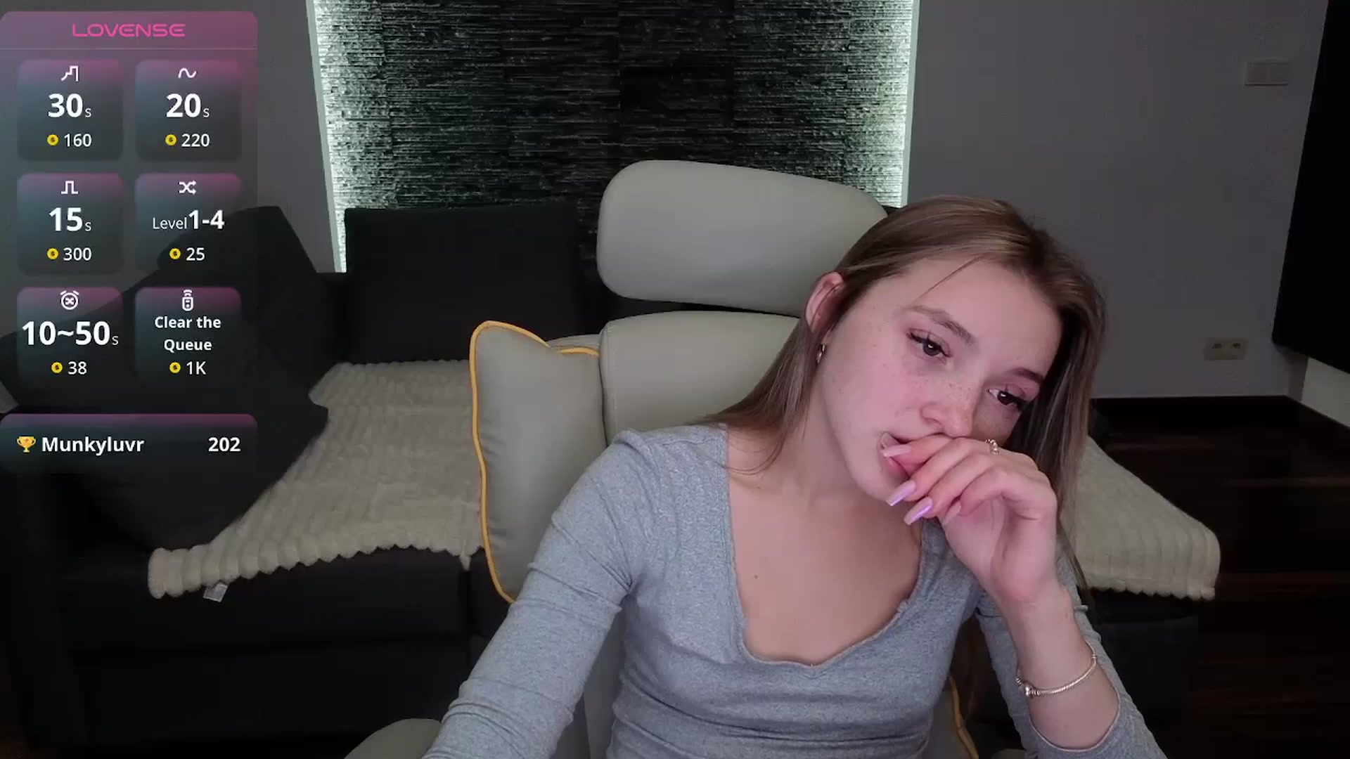 Gallery image thumbnail from Daisyy's myfreecams stream on, 12/16/2025, 19:27 image 4 of 20