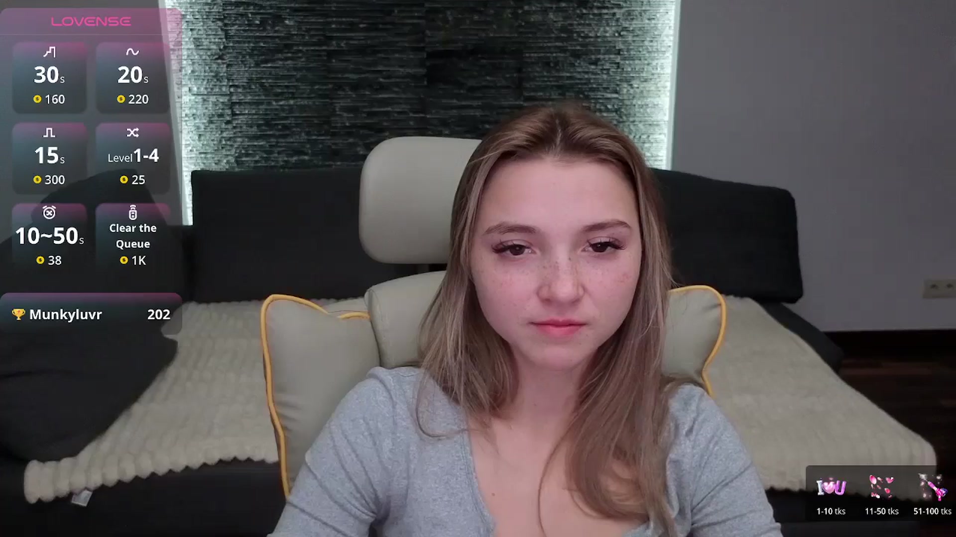 Gallery image thumbnail from Daisyy's myfreecams stream on, 12/16/2025, 19:27 image 18 of 20
