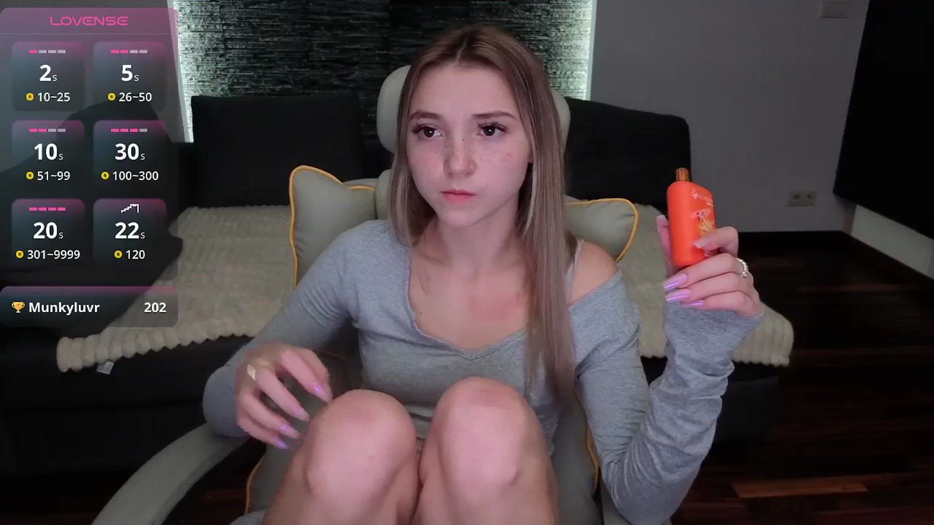 Gallery image thumbnail from Daisyy's myfreecams stream on, 12/16/2025, 22:46 image 6 of 20