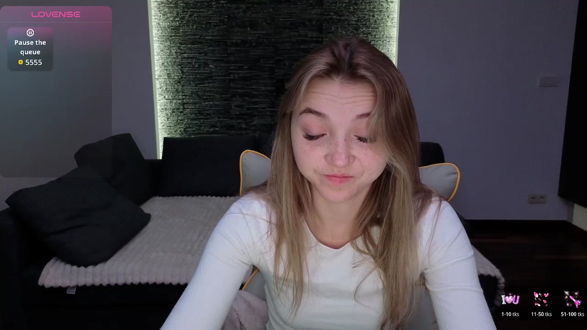 Gallery image thumbnail from Daisyy's myfreecams stream on, 12/23/2025, 14:13 image 5 of 20