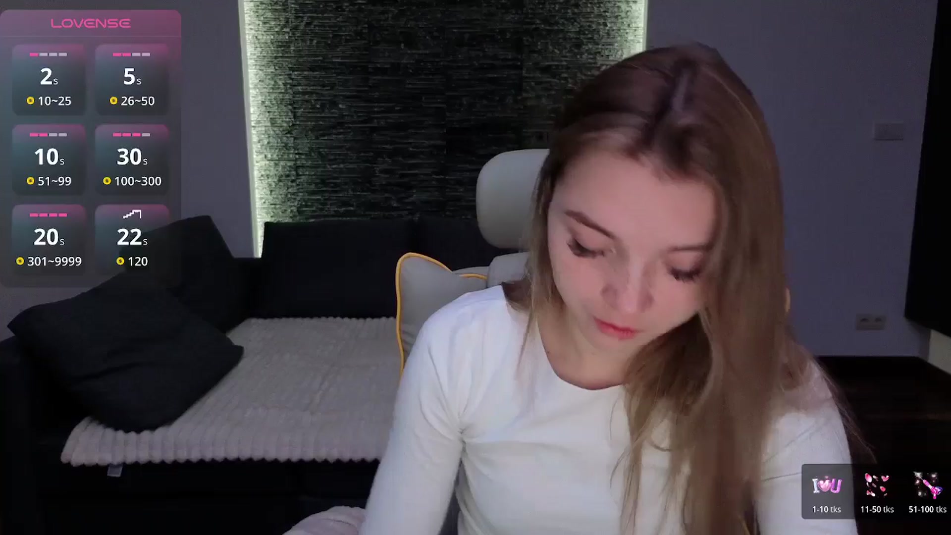 Gallery image thumbnail from Daisyy's myfreecams stream on, 12/23/2025, 14:13 image 16 of 20