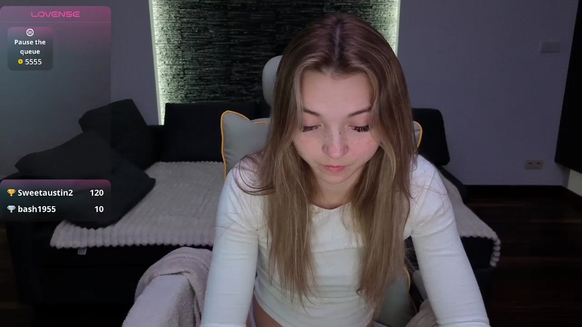 Gallery image thumbnail from Daisyy's myfreecams stream on, 12/23/2025, 16:07 image 7 of 20