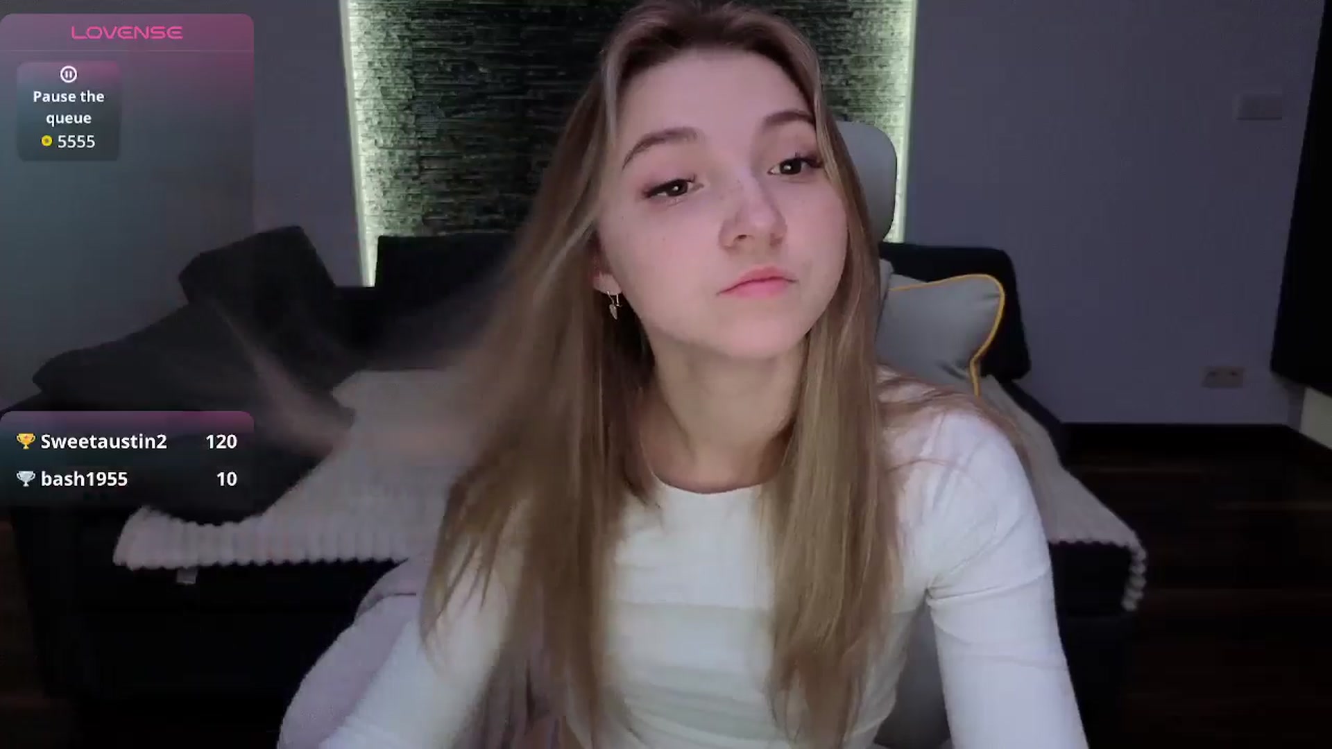 Gallery image thumbnail from Daisyy's myfreecams stream on, 12/23/2025, 16:07 image 5 of 20