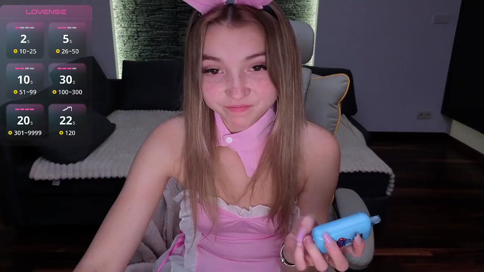 Gallery image thumbnail from Daisyy's myfreecams stream on, 12/23/2025, 16:30 image 19 of 20
