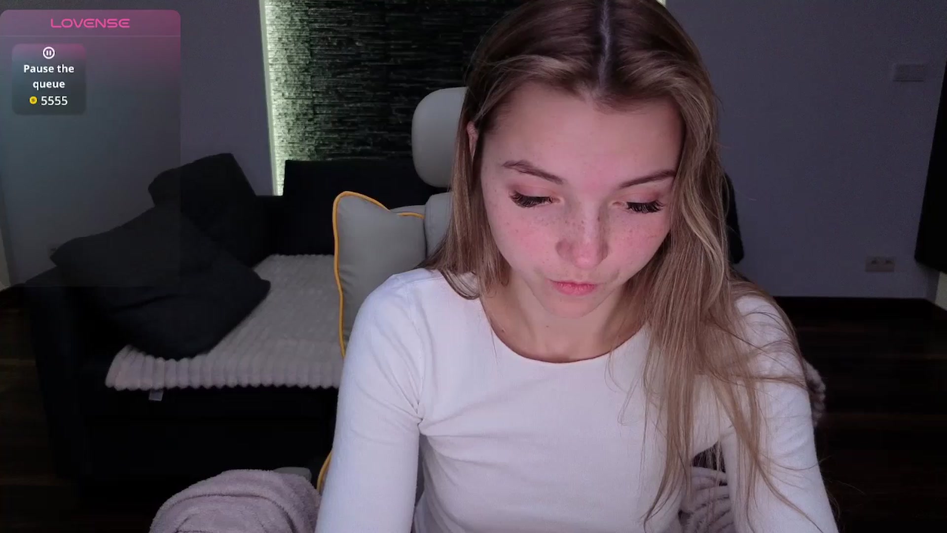 Gallery image thumbnail from Daisyy's myfreecams stream on, 12/23/2025, 17:34 image 3 of 20