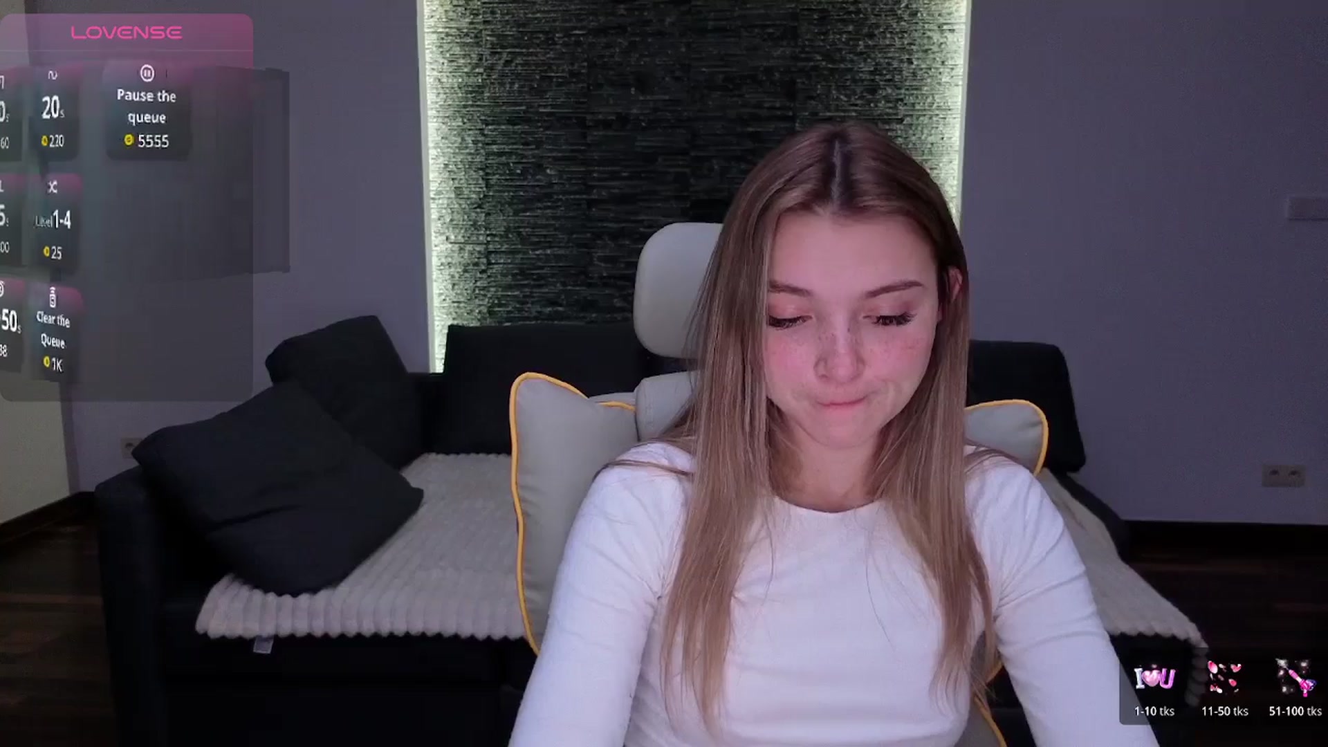 Gallery image thumbnail from Daisyy's myfreecams stream on, 12/23/2025, 21:33 image 13 of 20