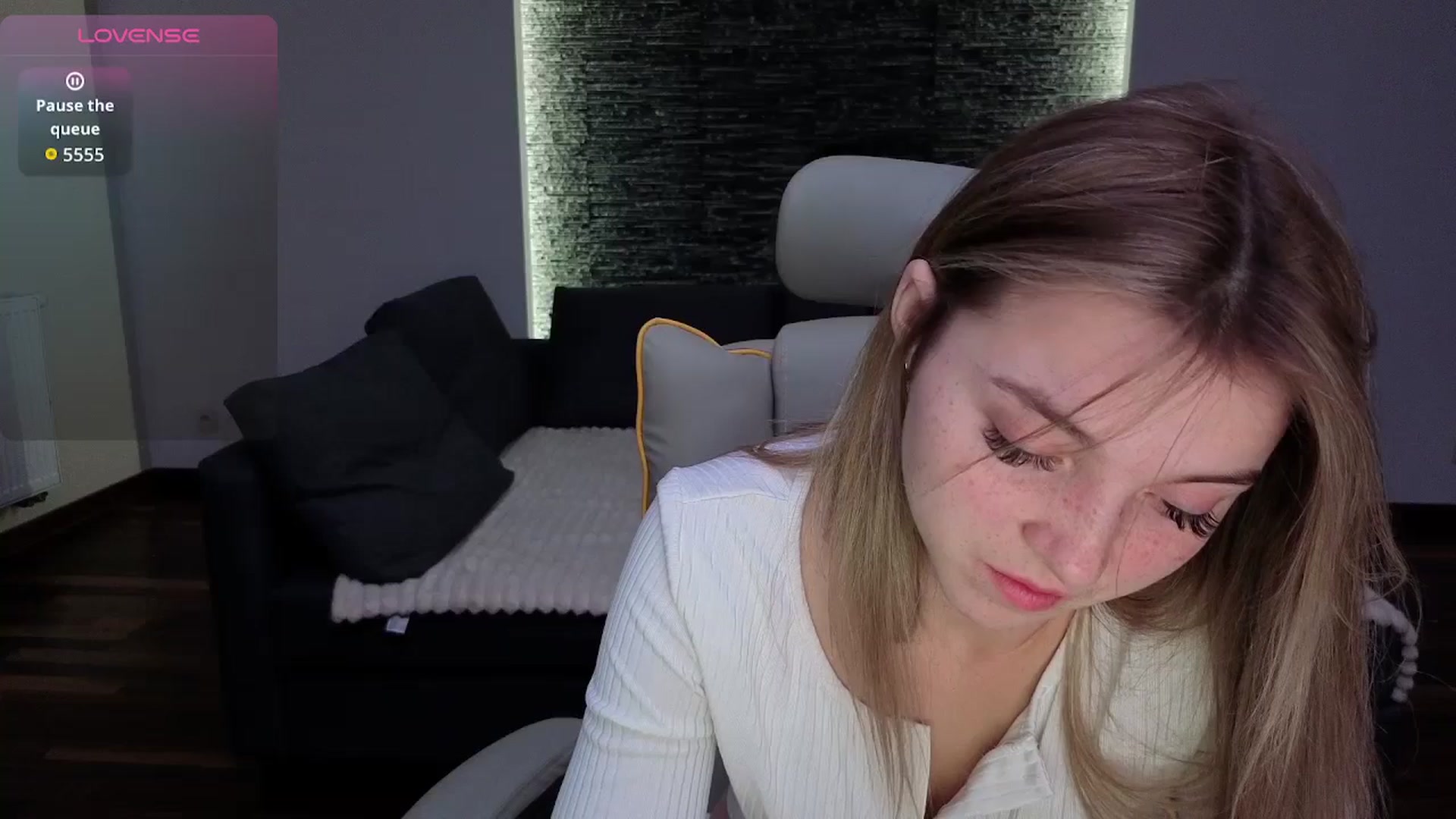 Gallery image thumbnail from Daisyy's myfreecams stream on, 12/24/2025, 15:11 image 1 of 20