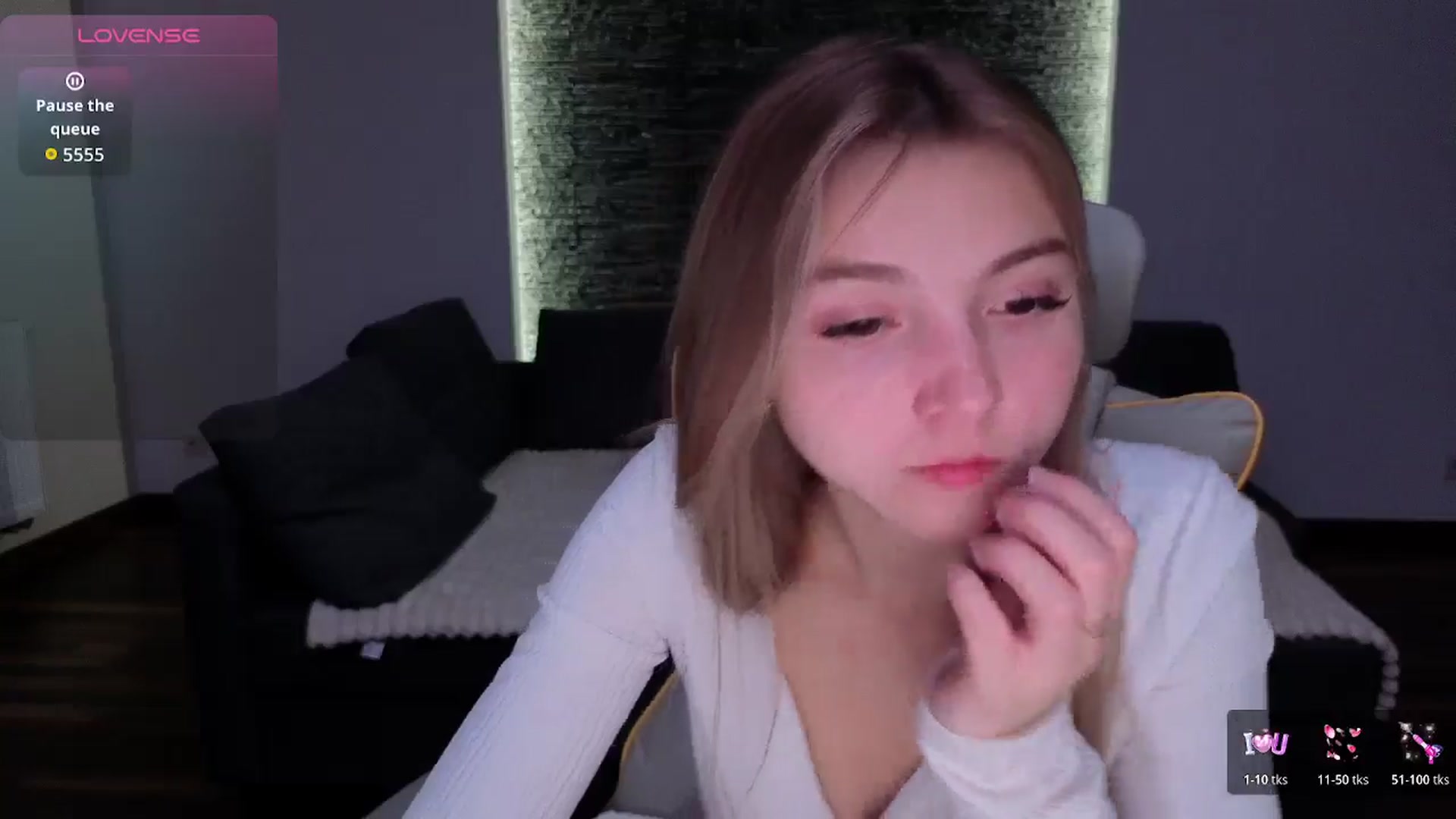 Gallery image thumbnail from Daisyy's myfreecams stream on, 12/24/2025, 15:11 image 10 of 20