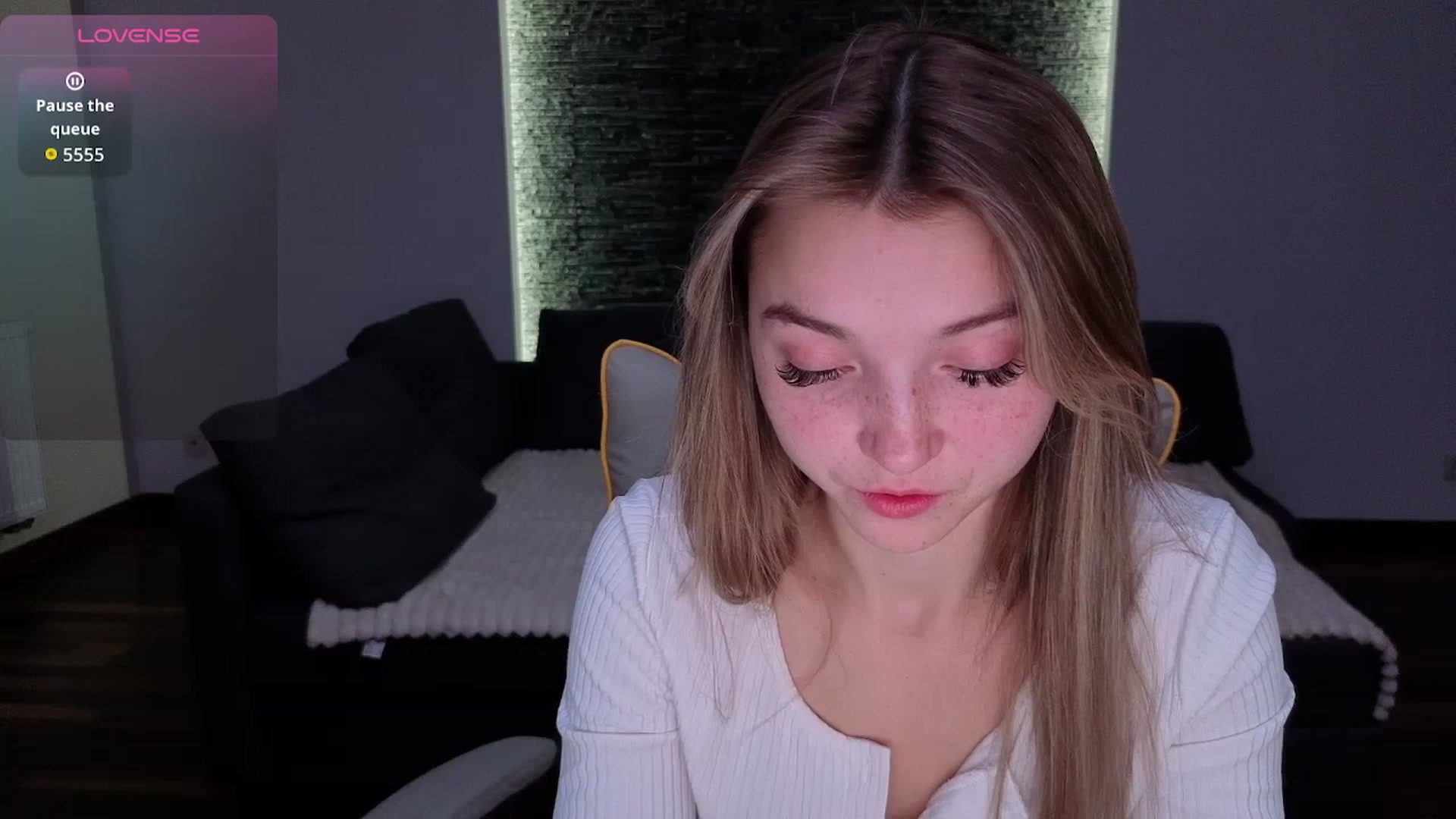 Gallery image thumbnail from Daisyy's myfreecams stream on, 12/24/2025, 15:11 image 6 of 20