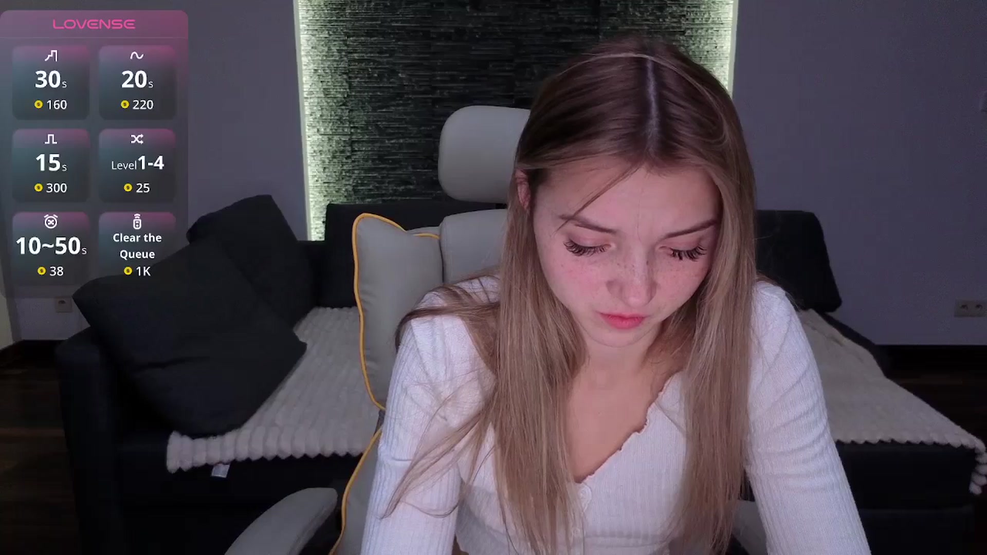 Gallery image thumbnail from Daisyy's myfreecams stream on, 12/24/2025, 19:09 image 13 of 20