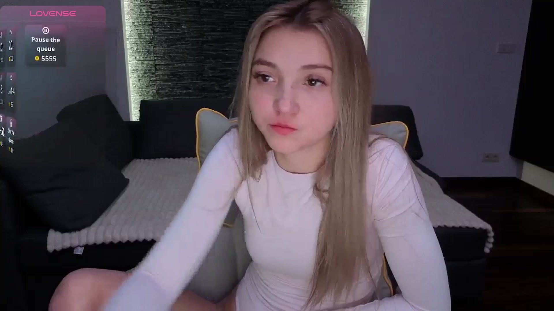 Gallery image thumbnail from Daisyy's myfreecams stream on, 12/24/2025, 21:01 image 17 of 20