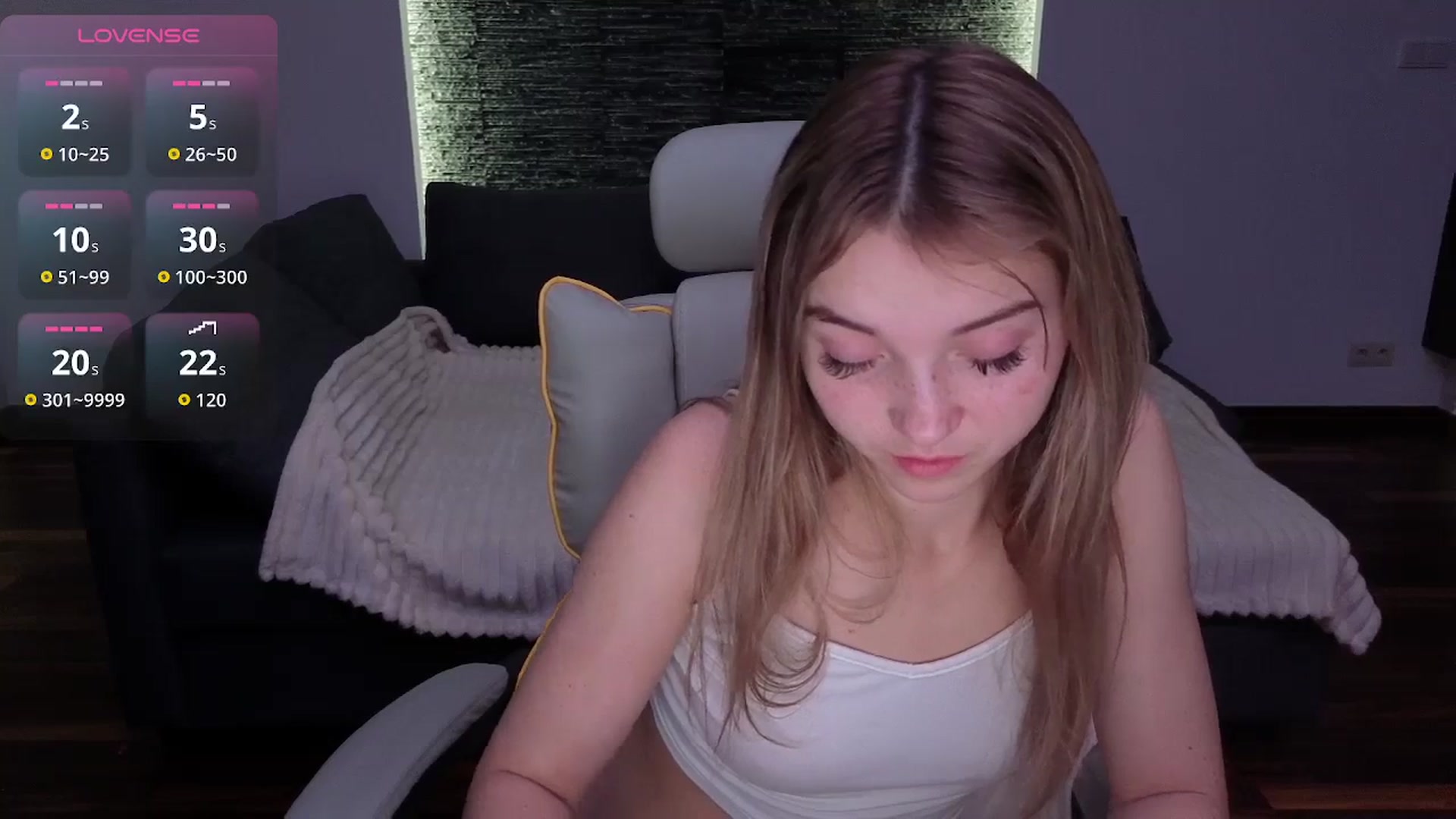 Gallery image thumbnail from Daisyy's myfreecams stream on, 12/28/2025, 03:25 image 12 of 20