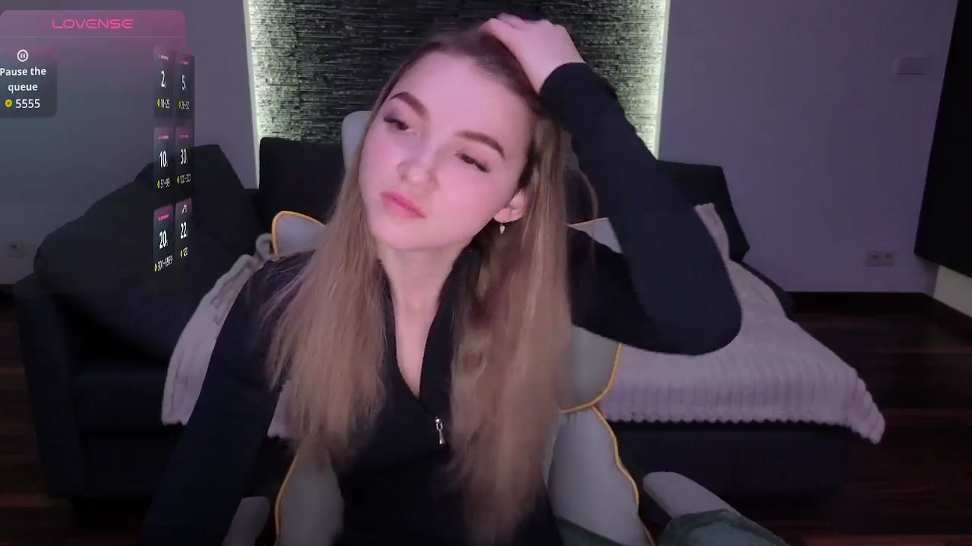 Gallery image thumbnail from Daisyy's myfreecams stream on, 12/28/2025, 14:39 image 17 of 20