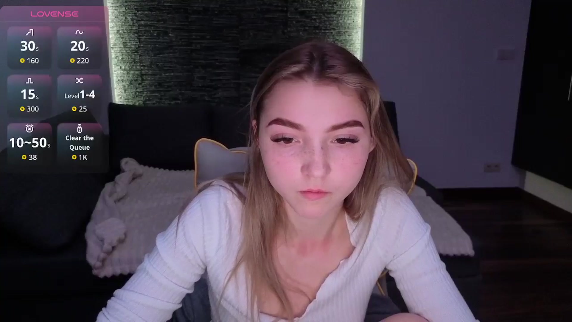 Gallery image thumbnail from Daisyy's myfreecams stream on, 12/29/2025, 01:49 image 6 of 20