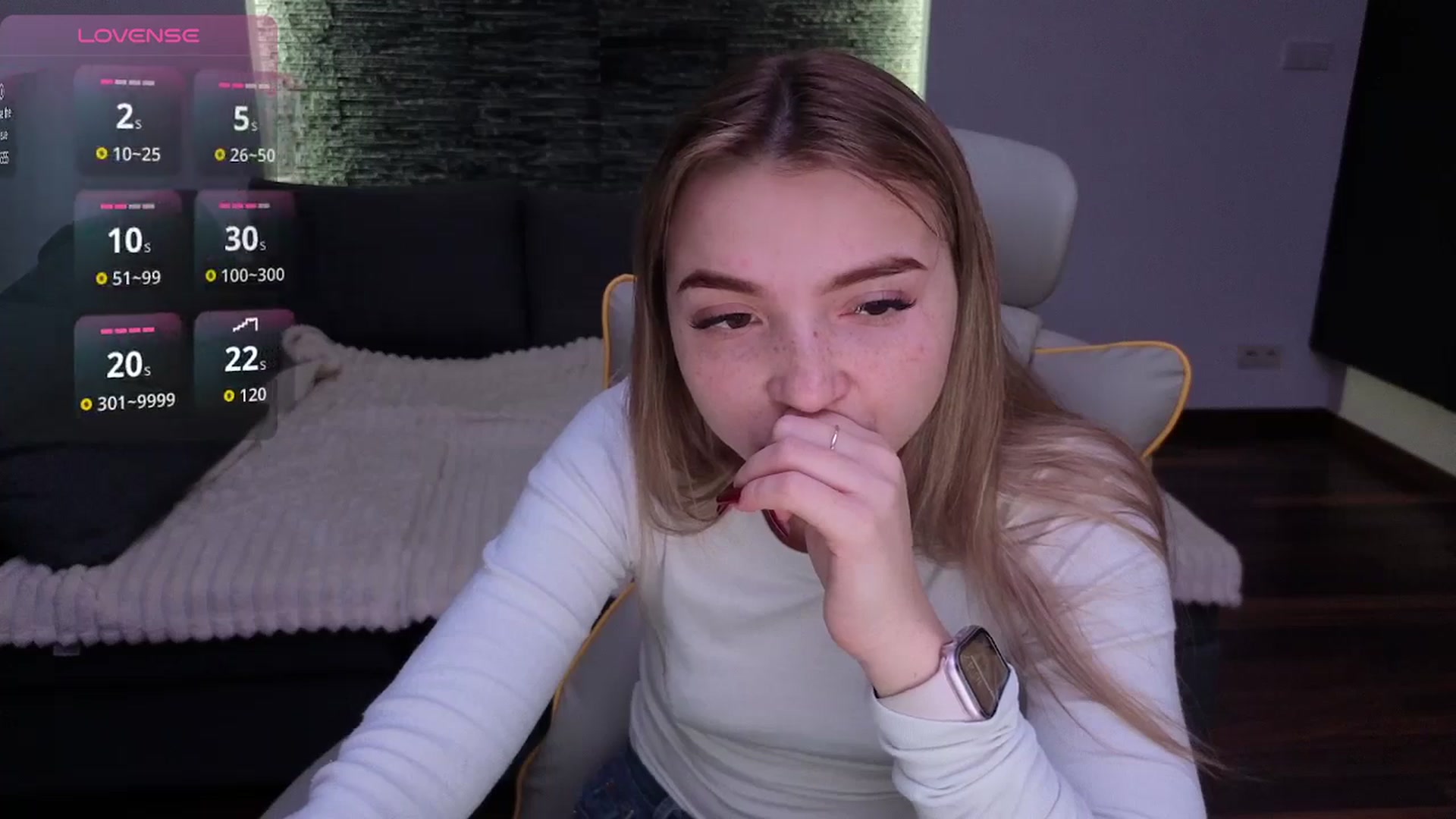 Gallery image thumbnail from Daisyy's myfreecams stream on, 12/29/2025, 16:37 image 2 of 20