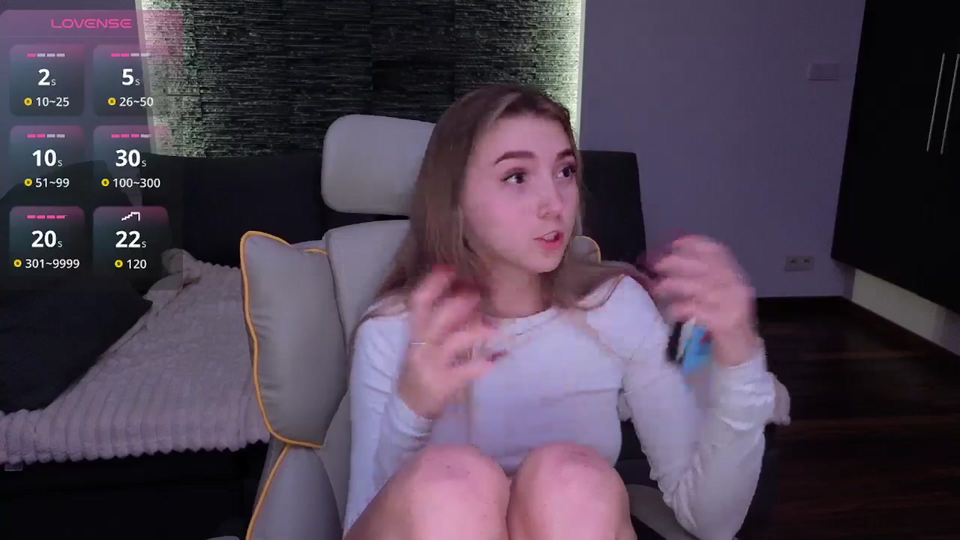 Gallery image thumbnail from Daisyy's myfreecams stream on, 12/29/2025, 17:45 image 14 of 20
