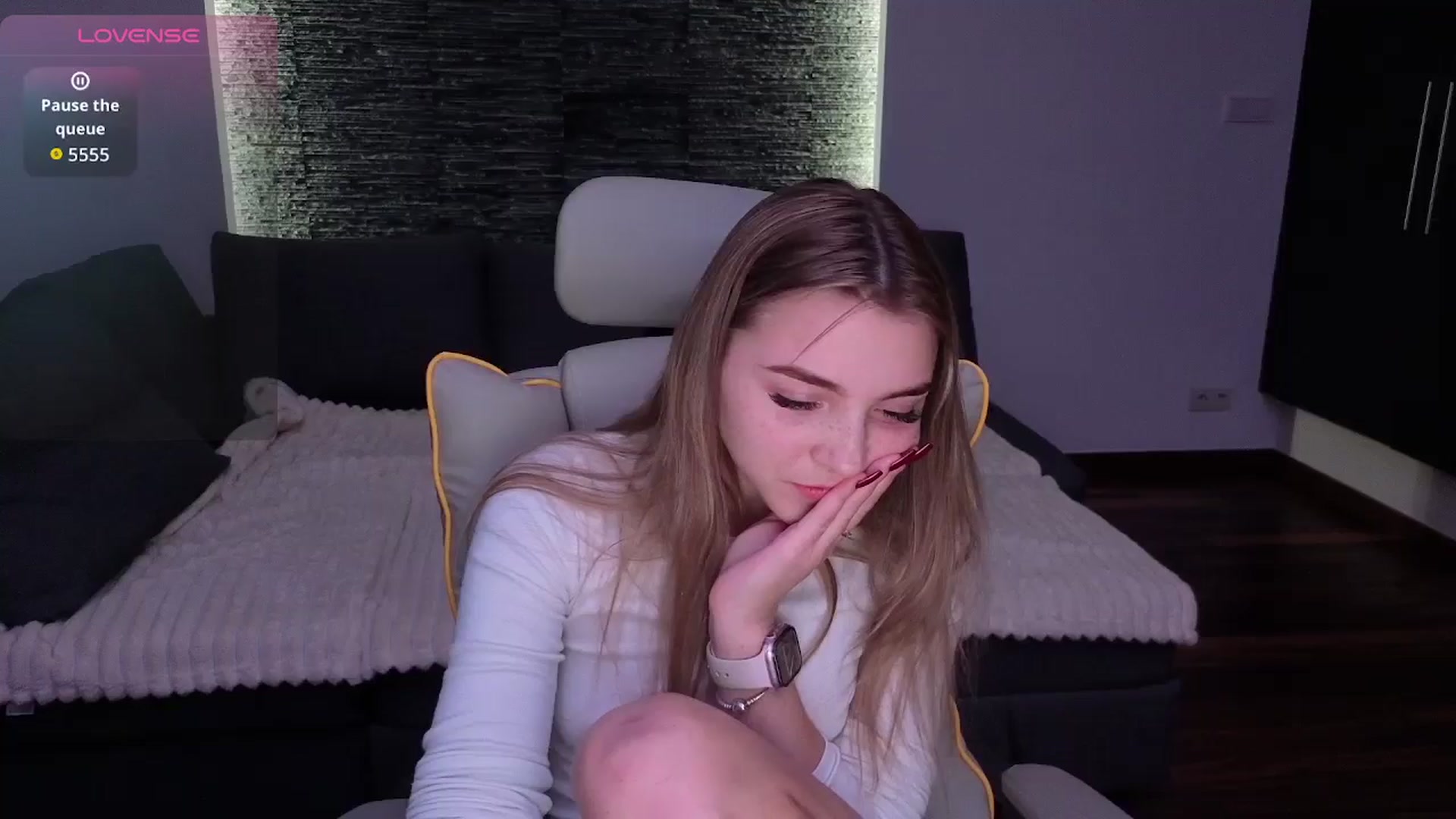 Gallery image thumbnail from Daisyy's myfreecams stream on, 12/29/2025, 18:16 image 1 of 20