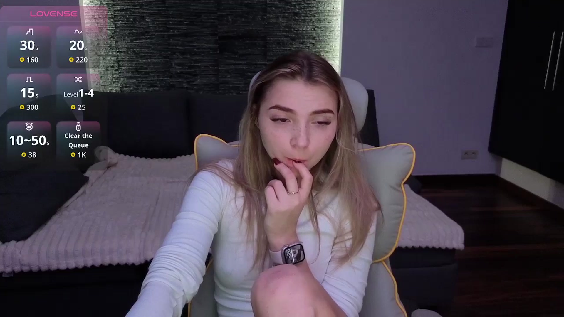 Gallery image thumbnail from Daisyy's myfreecams stream on, 12/29/2025, 18:16 image 13 of 20