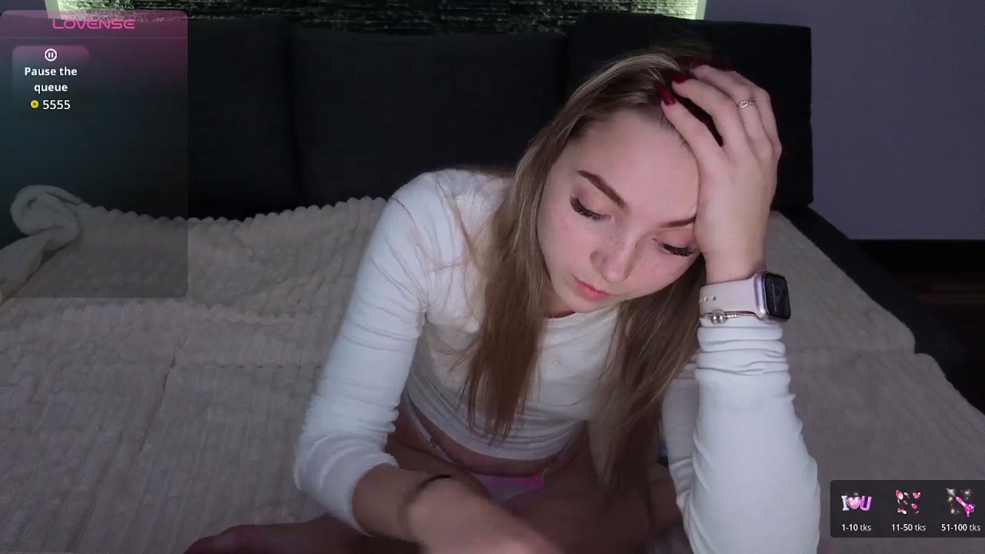 Gallery image thumbnail from Daisyy's myfreecams stream on, 12/29/2025, 19:02 image 5 of 20