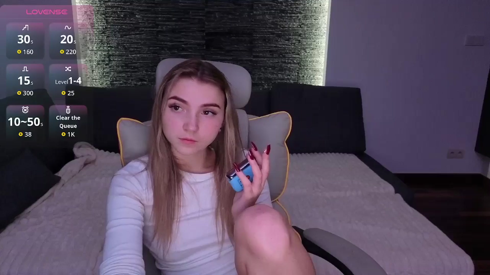 Gallery image thumbnail from Daisyy's myfreecams stream on, 12/29/2025, 19:02 image 2 of 20
