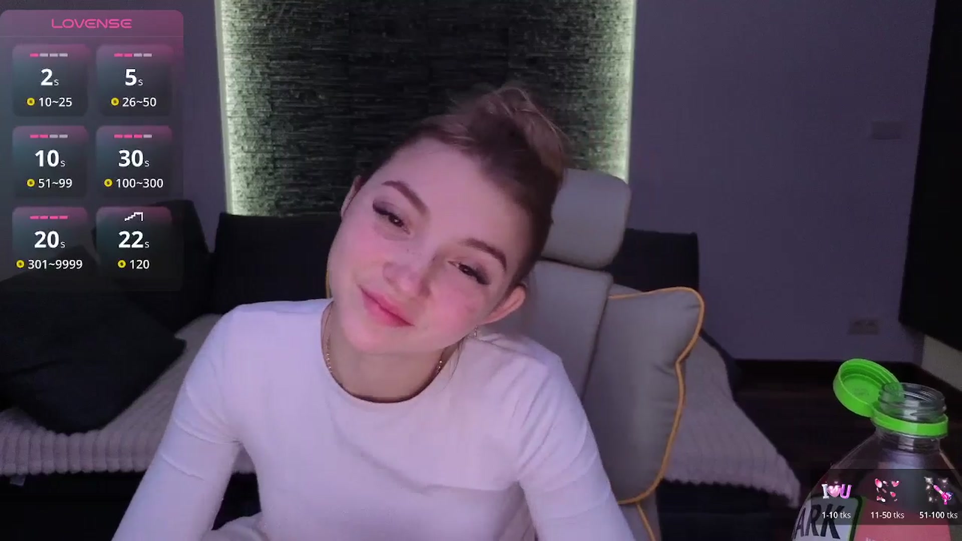 Gallery image thumbnail from Daisyy's myfreecams stream on, 01/02/2026, 20:49 image 10 of 20