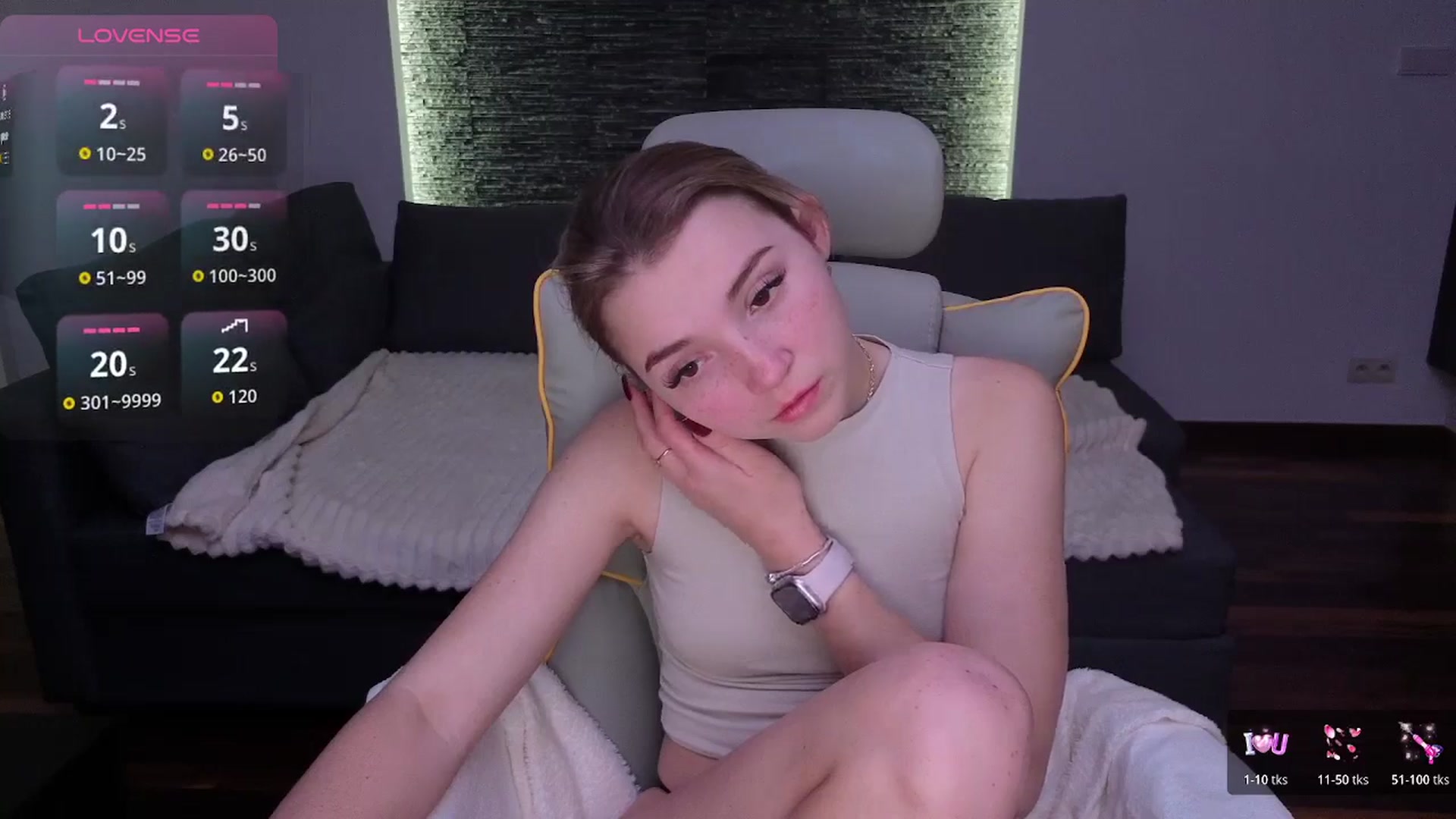 Gallery image thumbnail from Daisyy's myfreecams stream on, 01/03/2026, 24:31 image 12 of 20