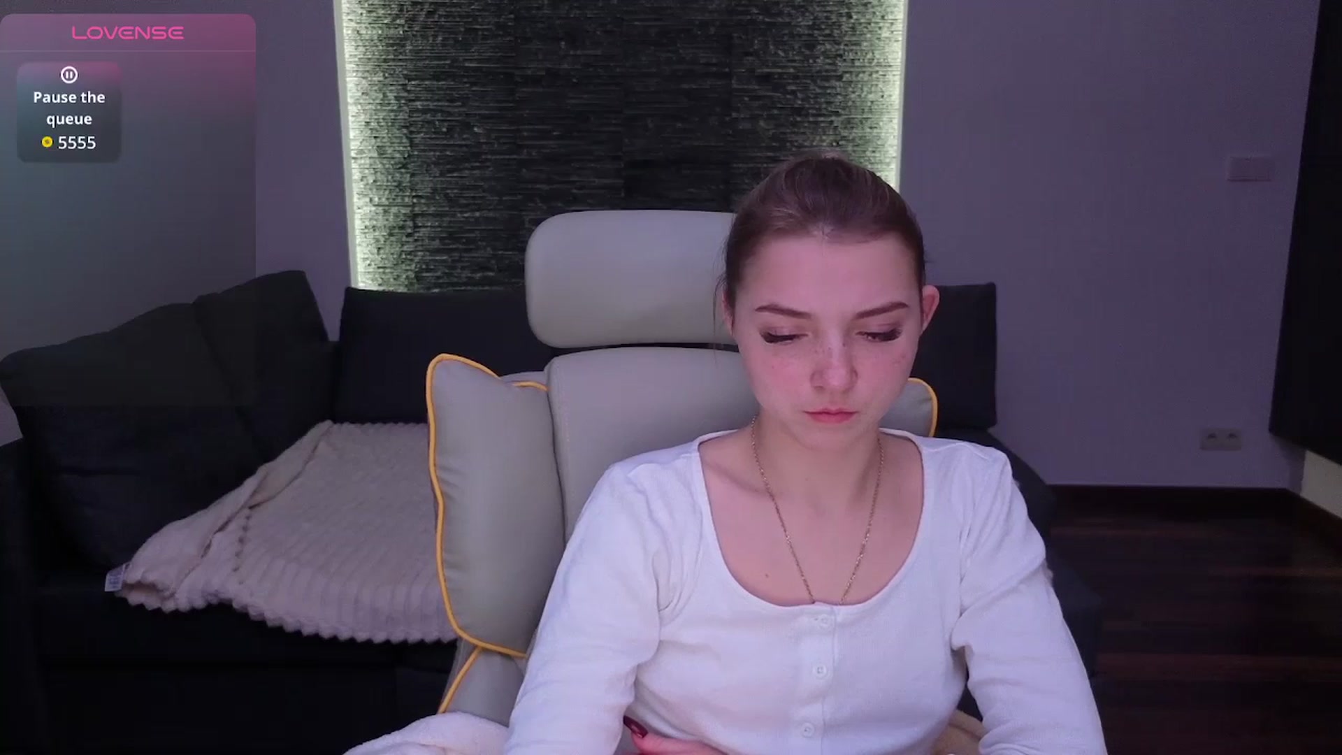 Gallery image thumbnail from Daisyy's myfreecams stream on, 01/03/2026, 02:40 image 6 of 20