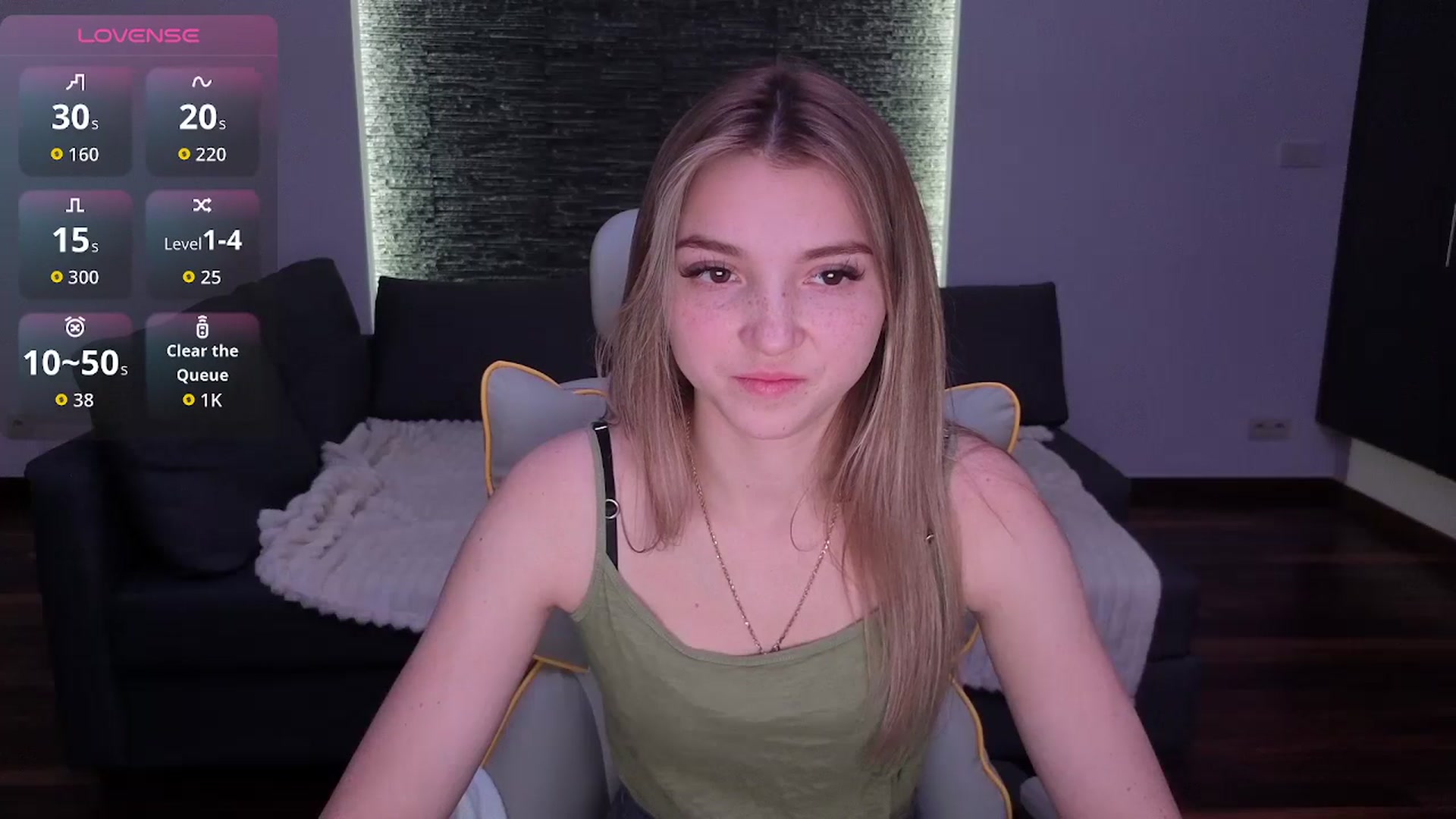 Gallery image thumbnail from Daisyy's myfreecams stream on, 01/04/2026, 16:20 image 9 of 20