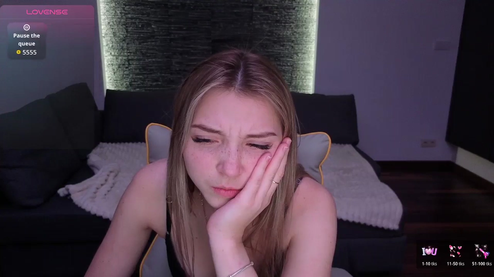 Gallery image thumbnail from Daisyy's myfreecams stream on, 01/04/2026, 21:59 image 14 of 20
