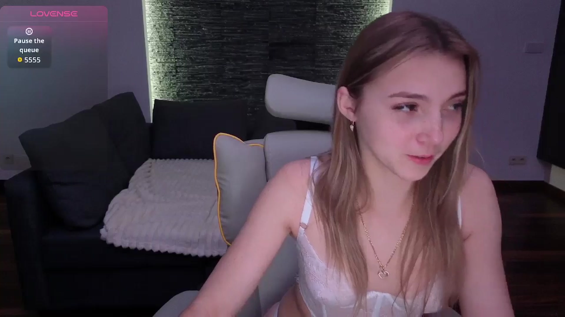 Gallery image thumbnail from Daisyy's myfreecams stream on, 01/05/2026, 21:00 image 10 of 20