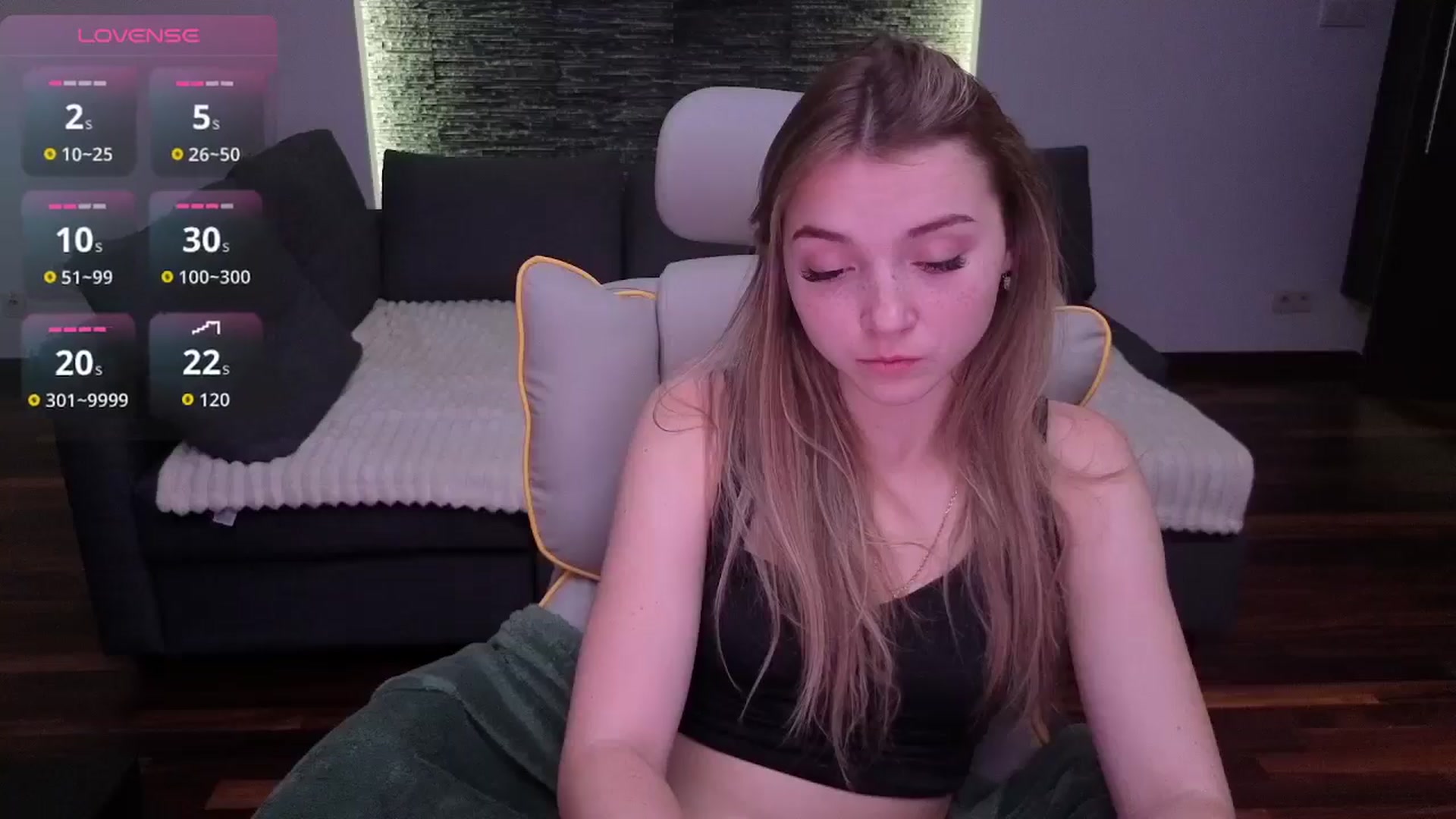 Gallery image thumbnail from Daisyy's myfreecams stream on, 01/08/2026, 17:41 image 13 of 20