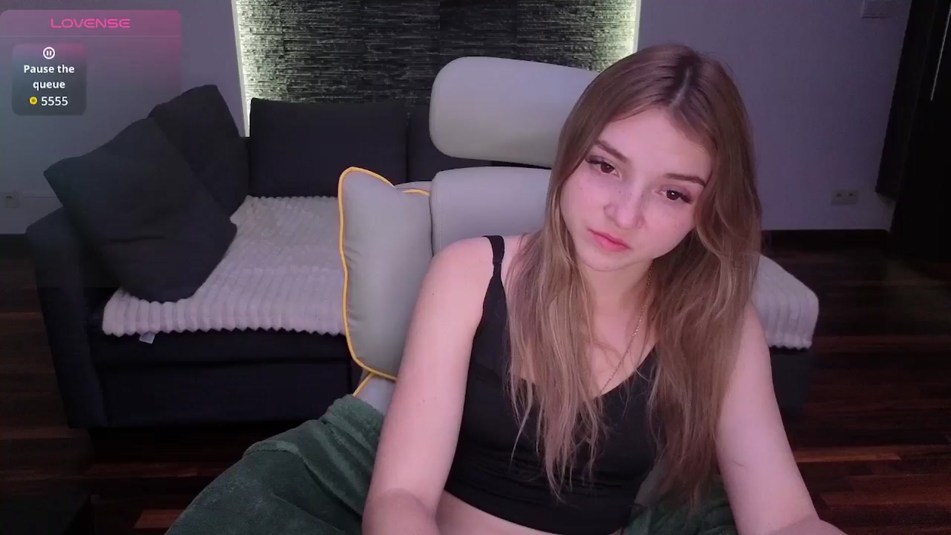 Gallery image thumbnail from Daisyy's myfreecams stream on, 01/08/2026, 17:41 image 4 of 20