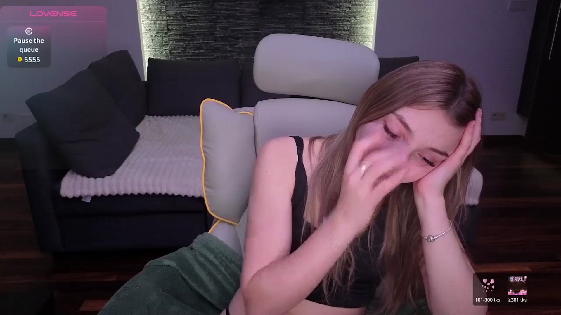 Gallery image thumbnail from Daisyy's myfreecams stream on, 01/08/2026, 17:41 image 11 of 20