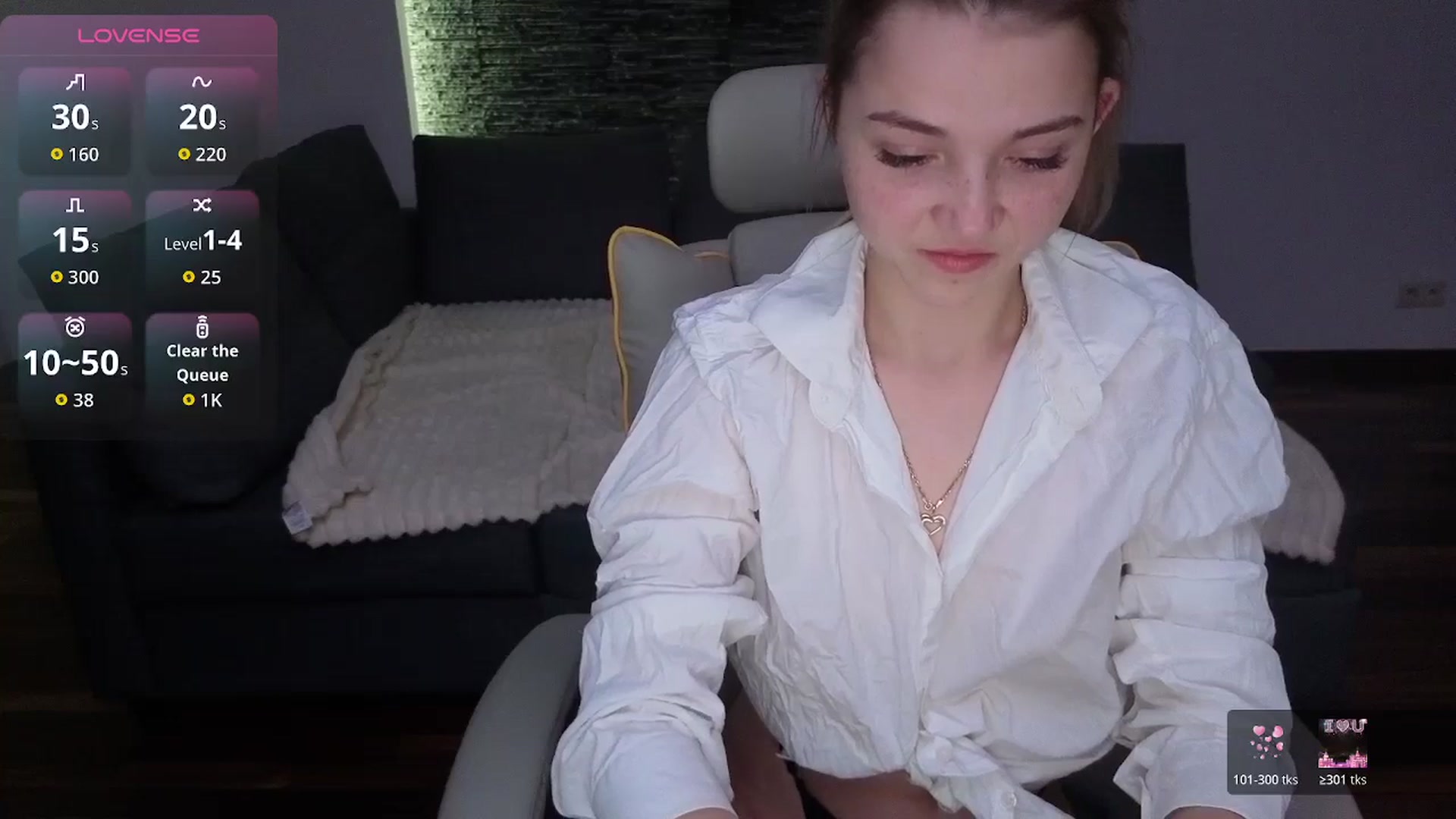 Gallery image thumbnail from Daisyy's myfreecams stream on, 01/16/2026, 17:32 image 12 of 20