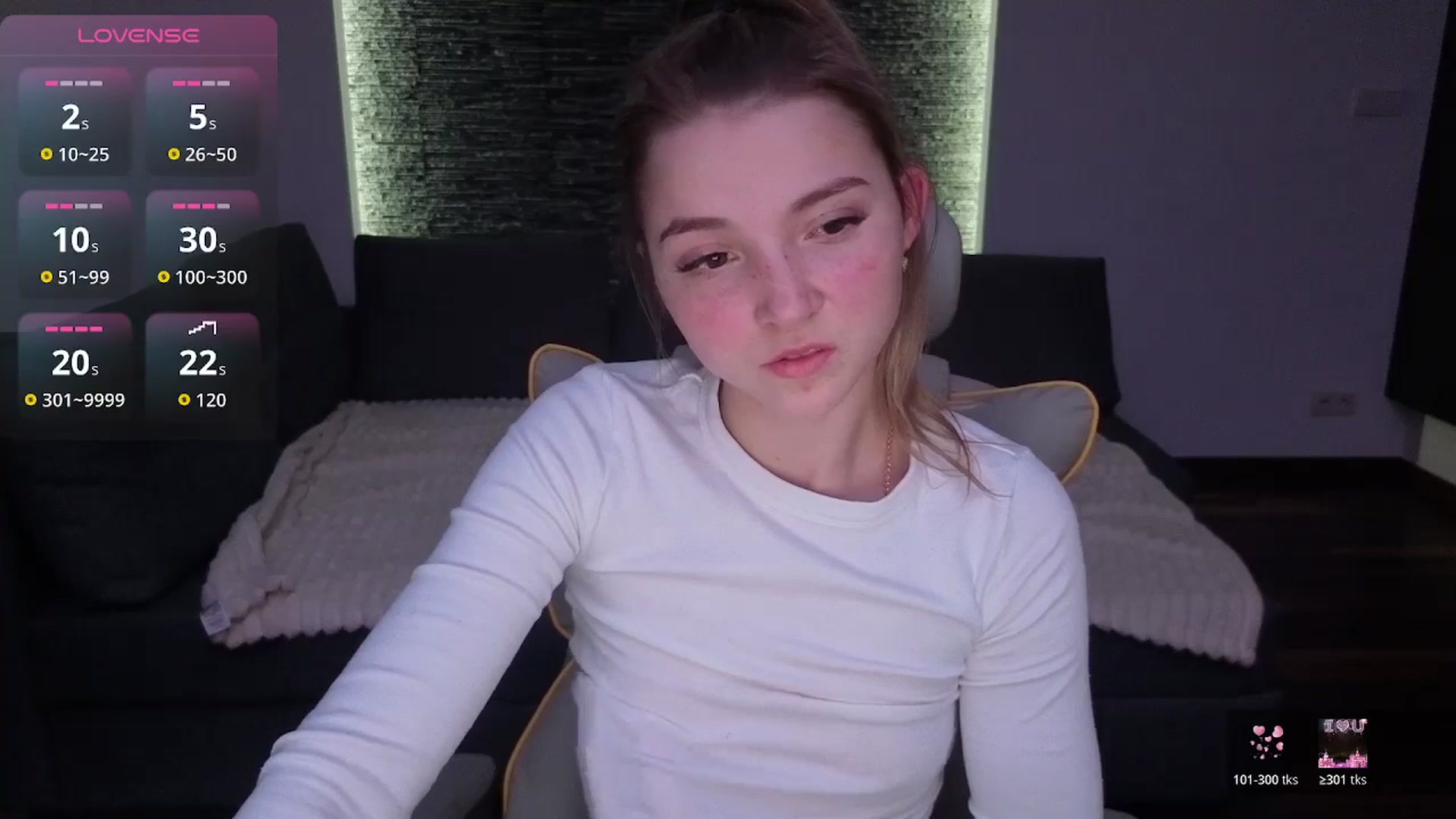 Gallery image thumbnail from Daisyy's myfreecams stream on, 01/16/2026, 18:11 image 14 of 20