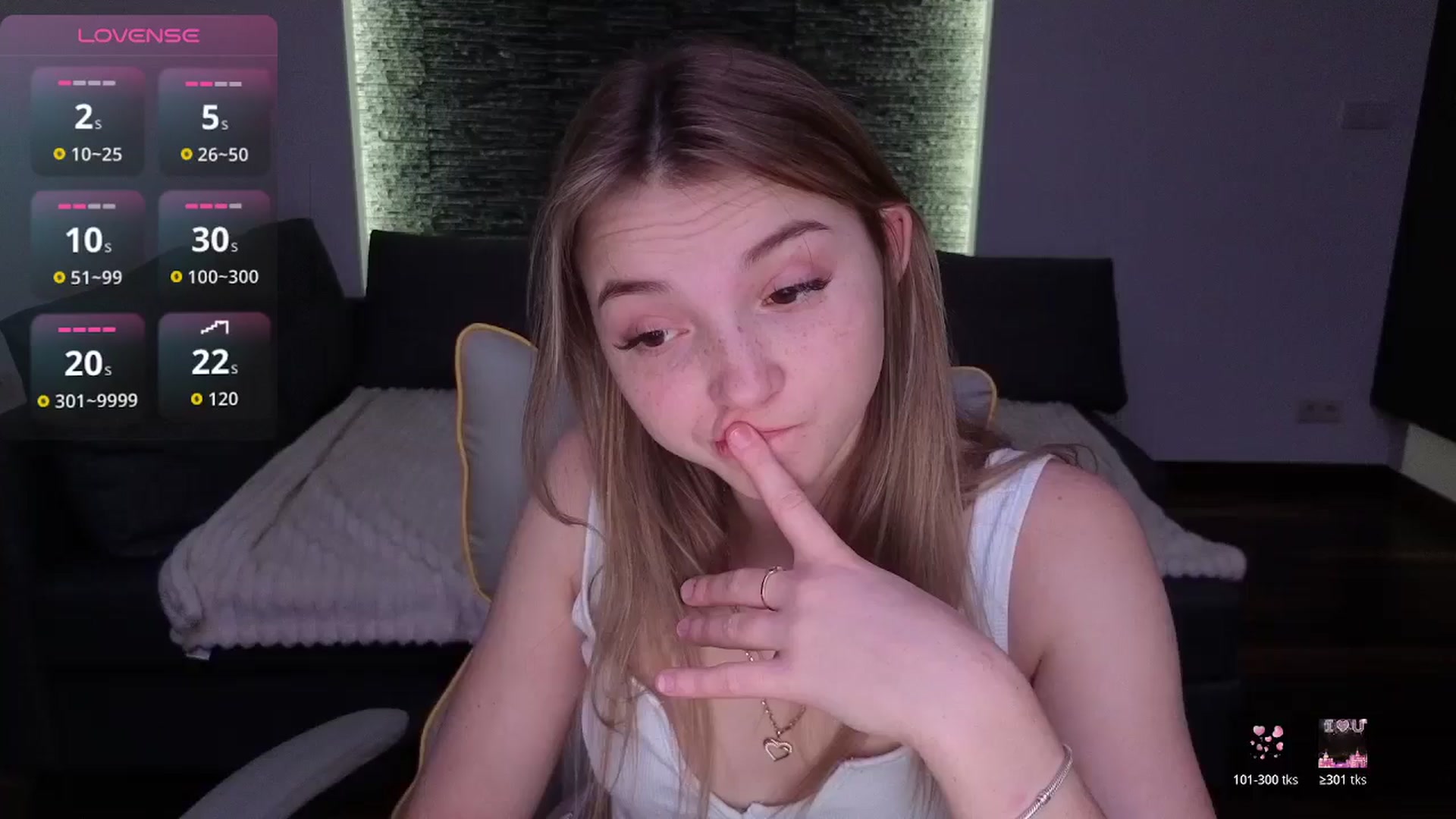 Gallery image thumbnail from Daisyy's myfreecams stream on, 01/17/2026, 21:20 image 1 of 20