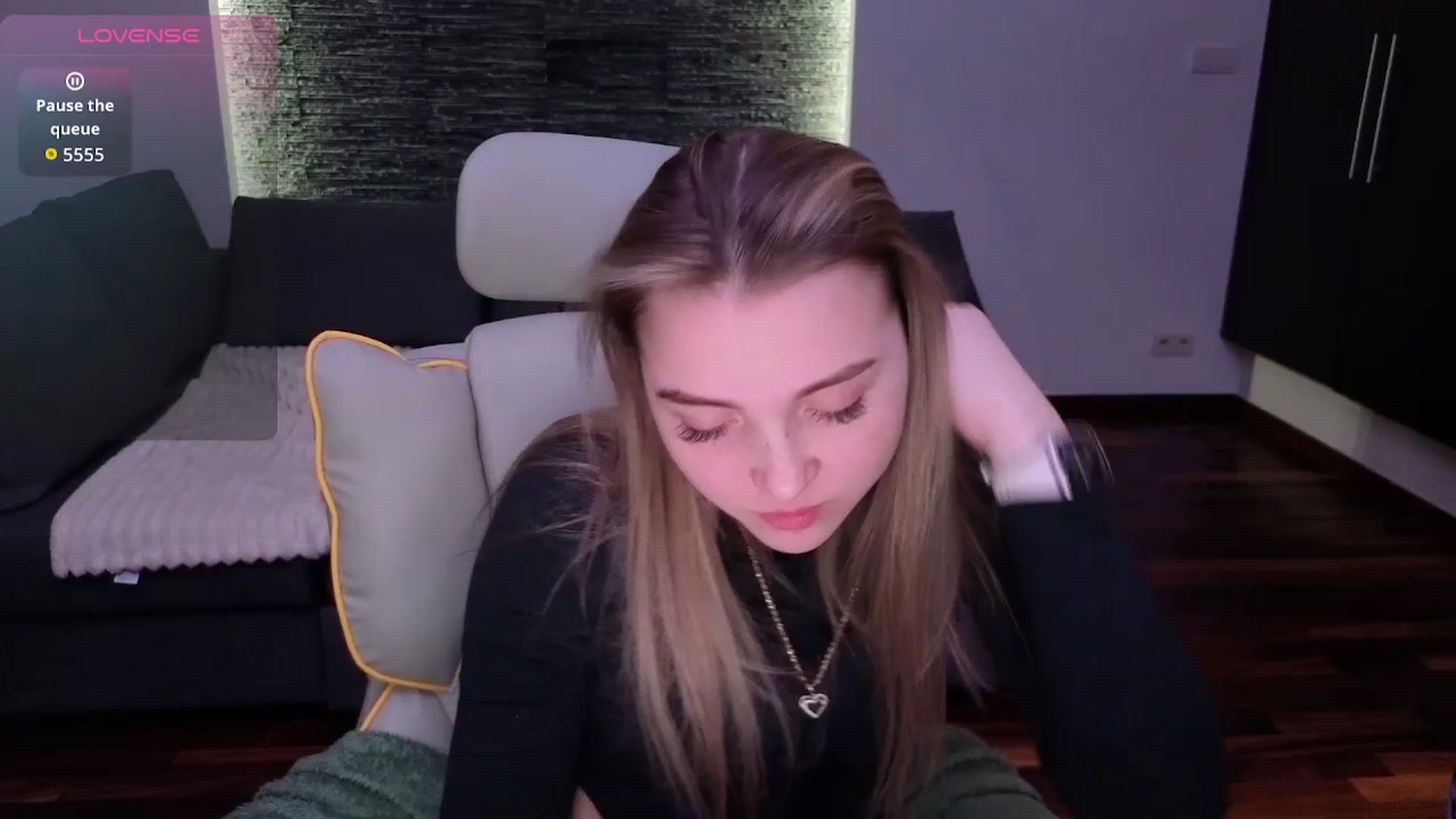 Gallery image thumbnail from Daisyy's myfreecams stream on, 01/20/2026, 15:27 image 19 of 20