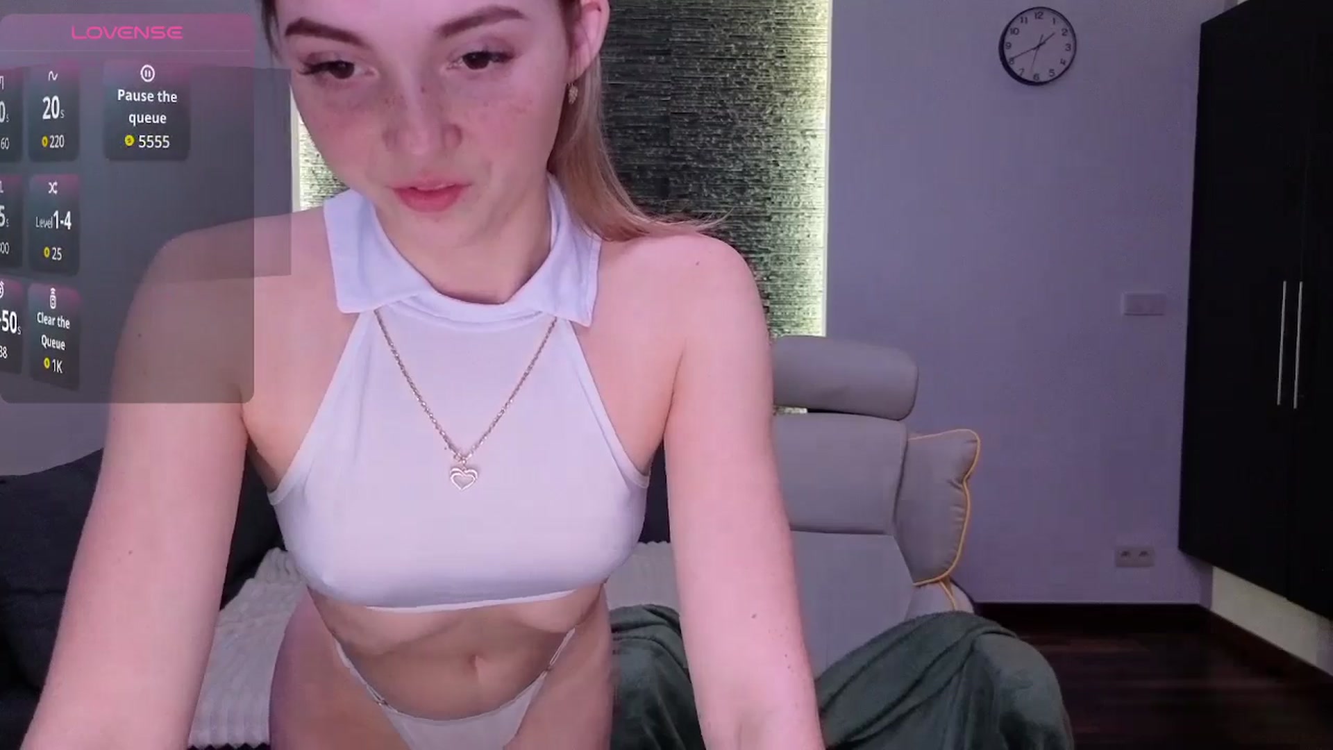 Gallery image thumbnail from Daisyy's myfreecams stream on, 01/20/2026, 17:13 image 12 of 20
