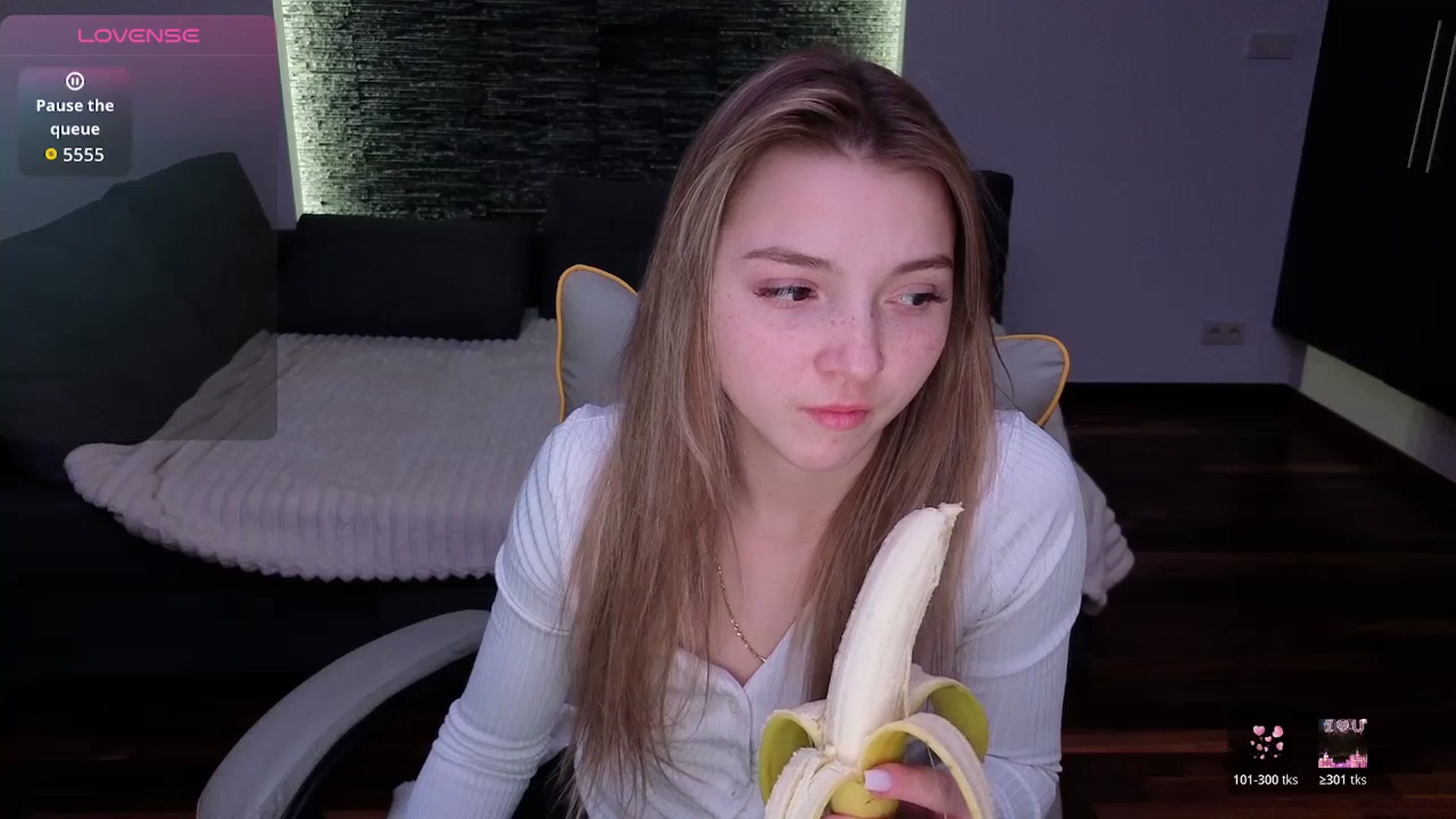 Gallery image thumbnail from Daisyy's myfreecams stream on, 01/22/2026, 18:05 image 11 of 20