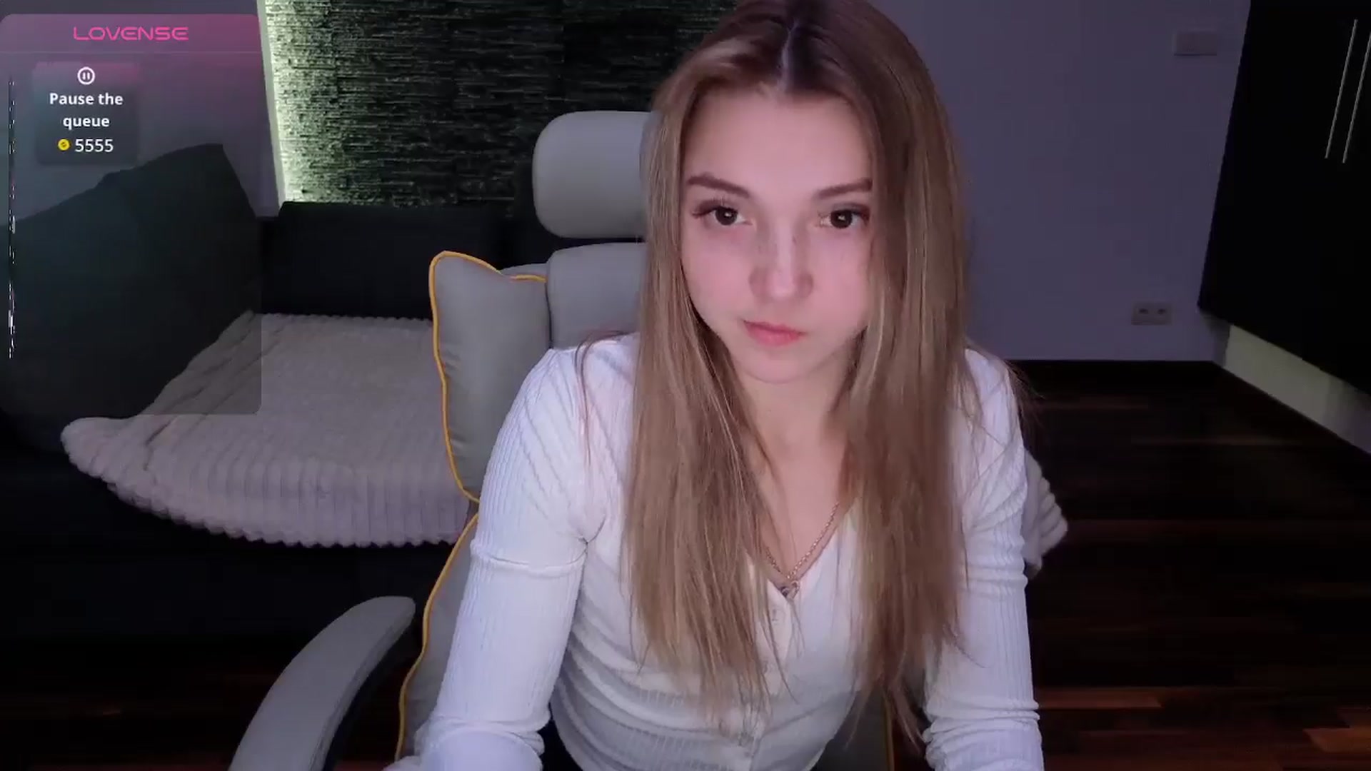 Gallery image thumbnail from Daisyy's myfreecams stream on, 01/22/2026, 18:05 image 12 of 20