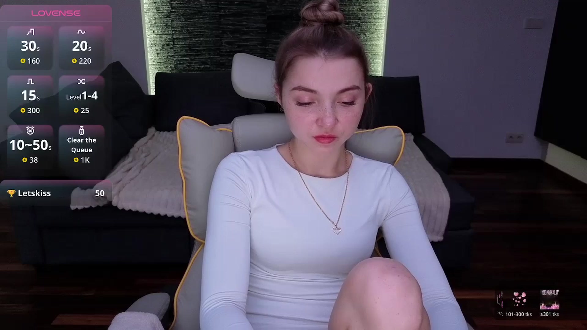Gallery image thumbnail from Daisyy's myfreecams stream on, 01/25/2026, 15:31 image 9 of 20