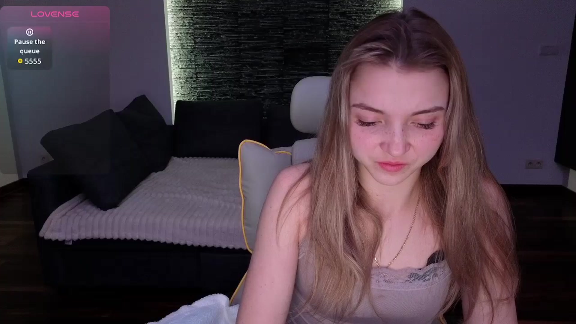 Gallery image thumbnail from Daisyy's myfreecams stream on, 01/27/2026, 17:36 image 9 of 20