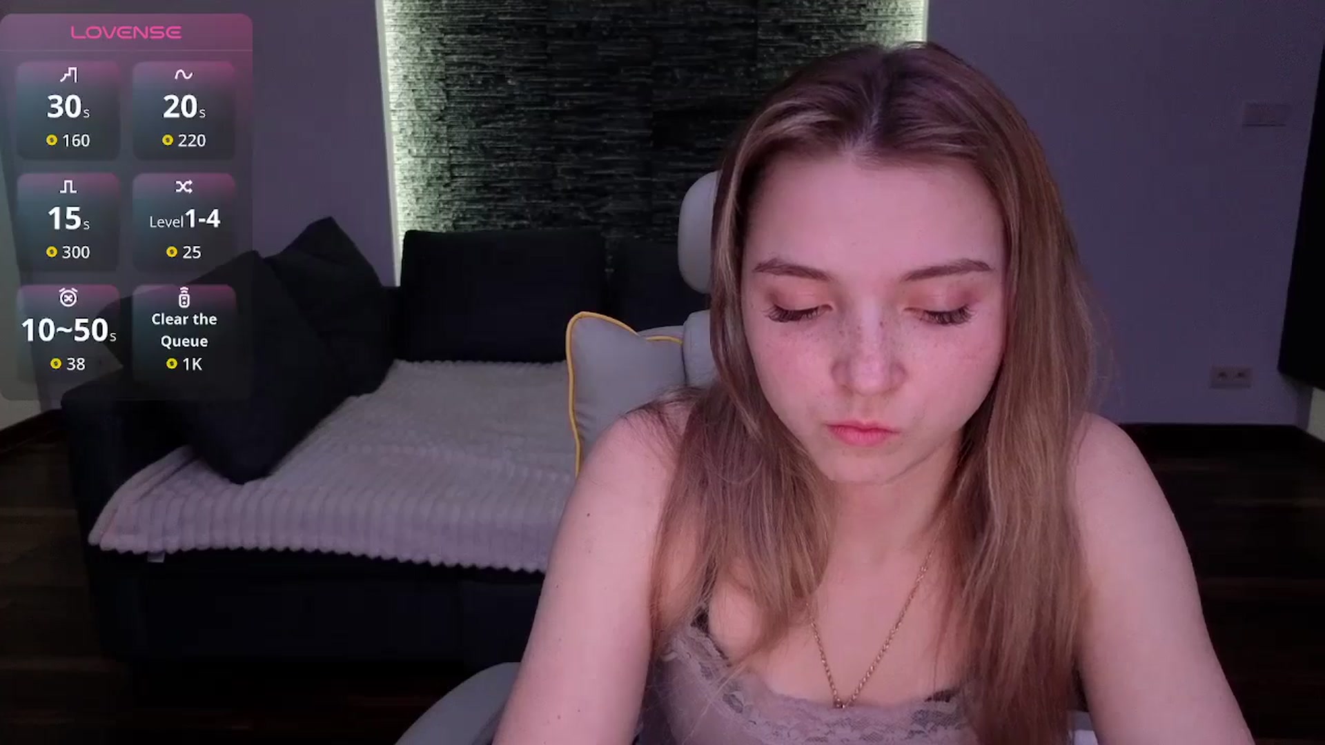 Gallery image thumbnail from Daisyy's myfreecams stream on, 01/27/2026, 17:36 image 16 of 20