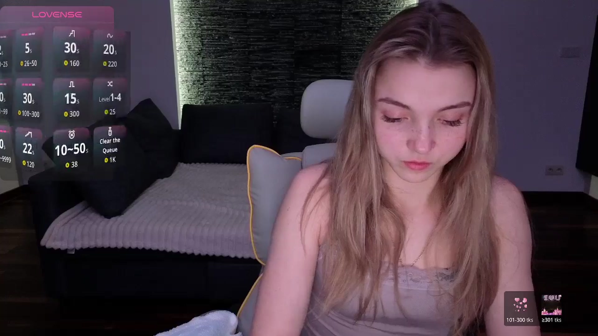 Gallery image thumbnail from Daisyy's myfreecams stream on, 01/27/2026, 17:36 image 10 of 20