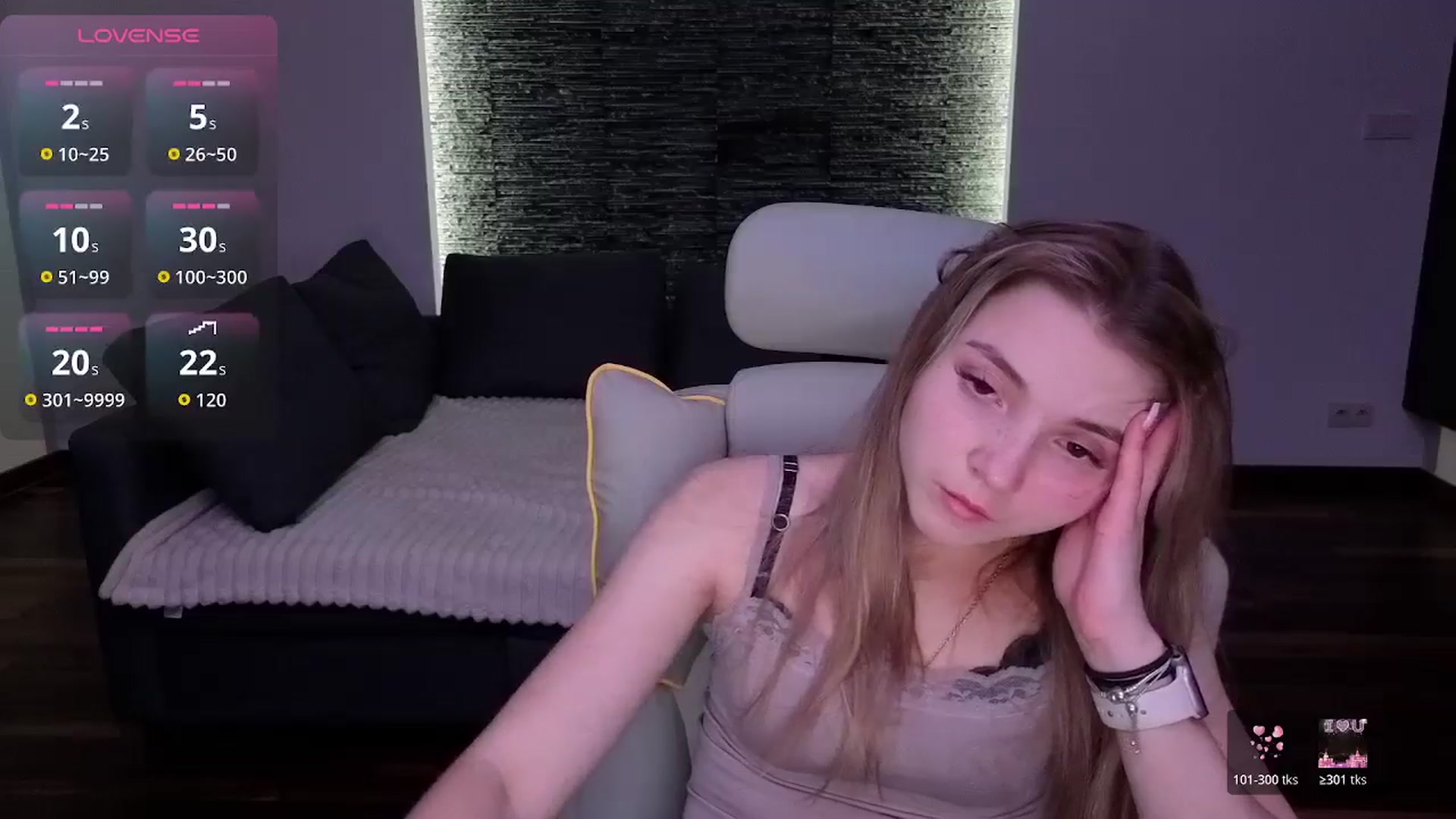 Gallery image thumbnail from Daisyy's myfreecams stream on, 01/27/2026, 19:09 image 6 of 20